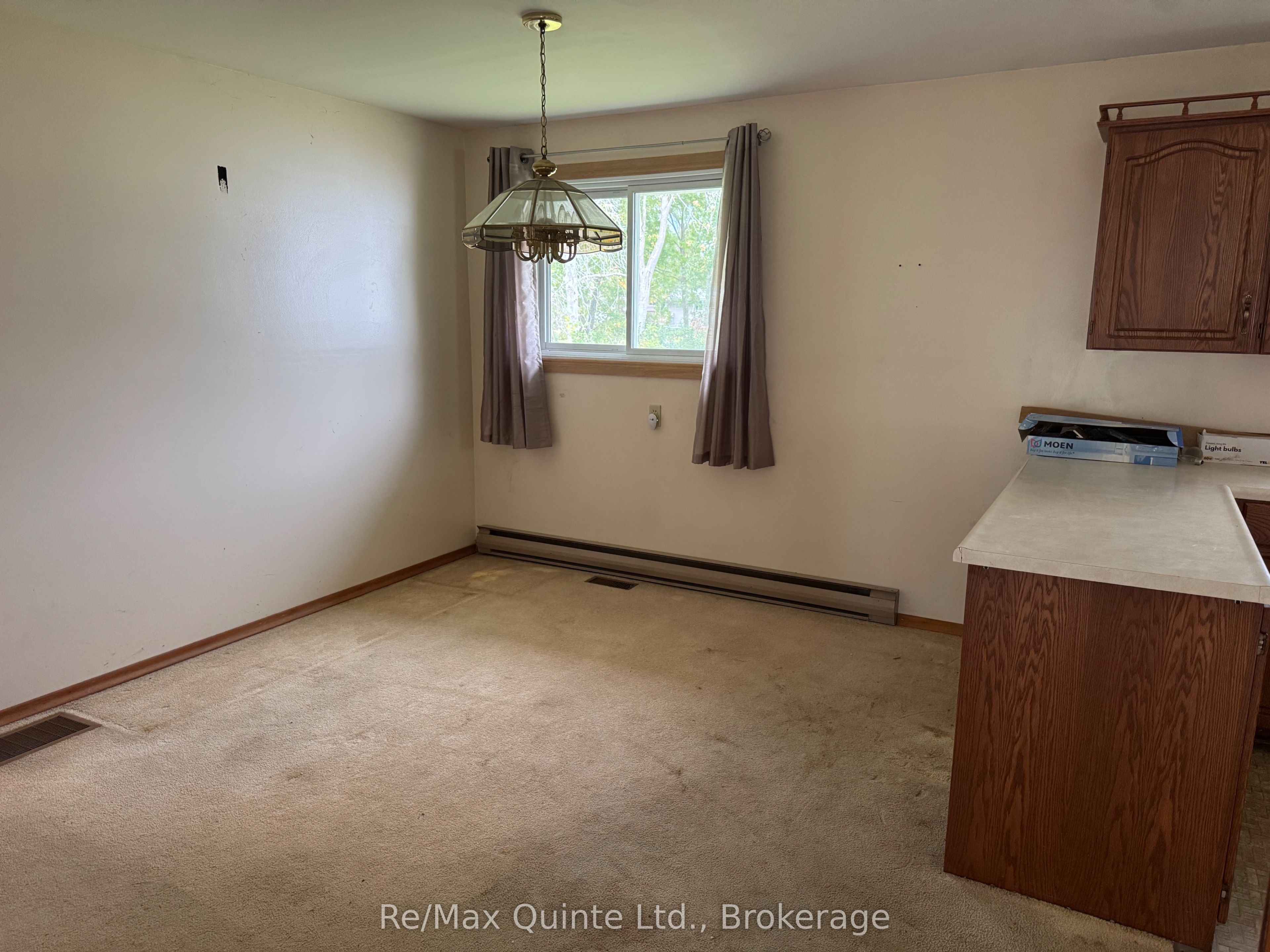 20 Ross Avenue Property Photo 12