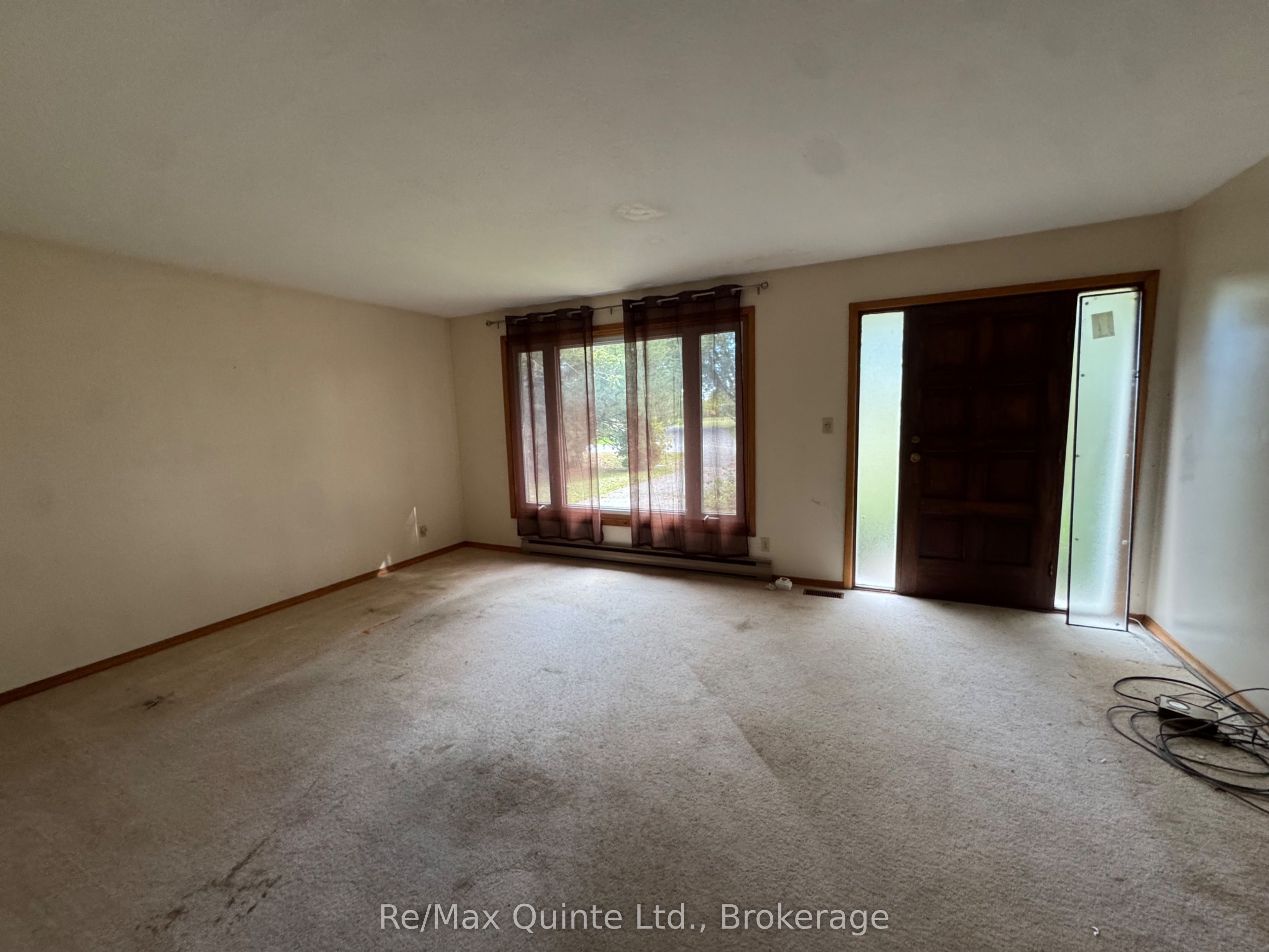 20 Ross Avenue Property Photo 15
