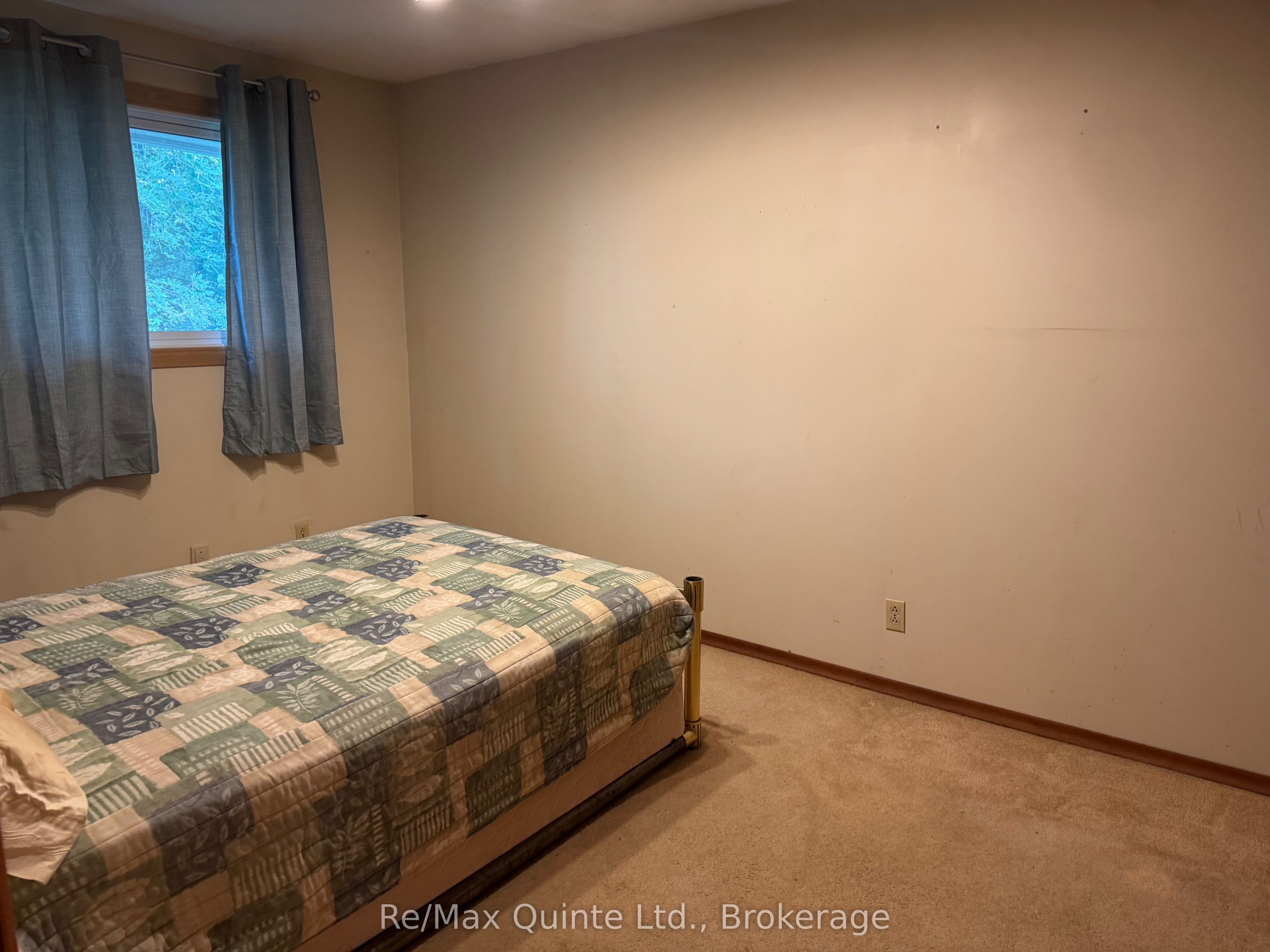 20 Ross Avenue Property Photo 16