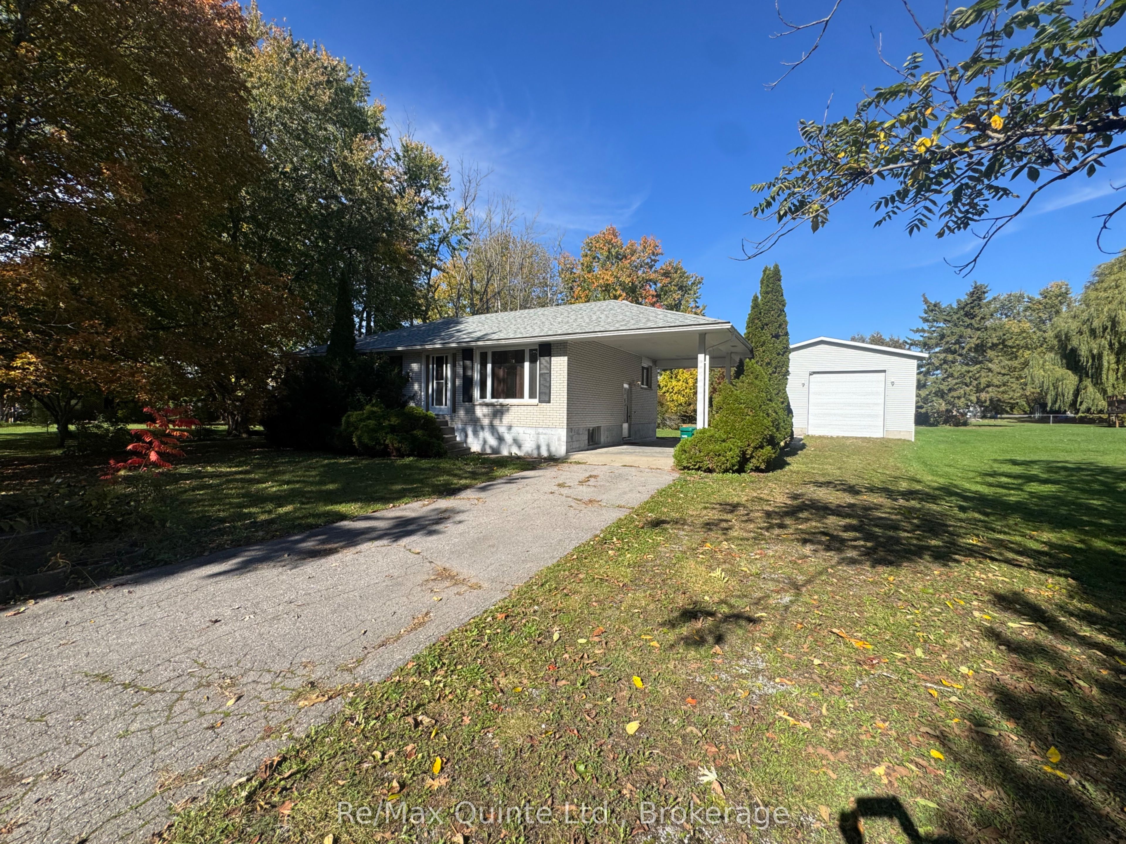 20 Ross Avenue Property Photo 22