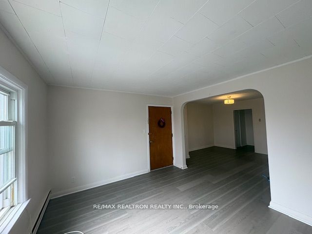 28 Mccoll Street Property Photo 8