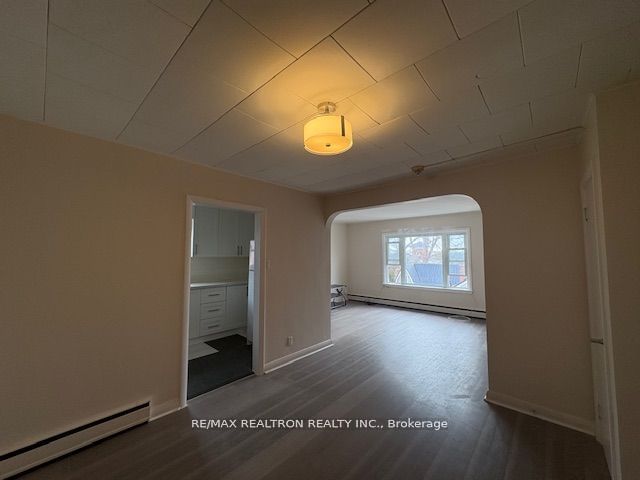 28 Mccoll Street Property Photo 9
