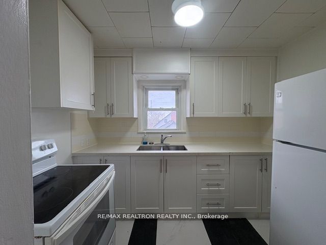 28 Mccoll Street Property Photo 10