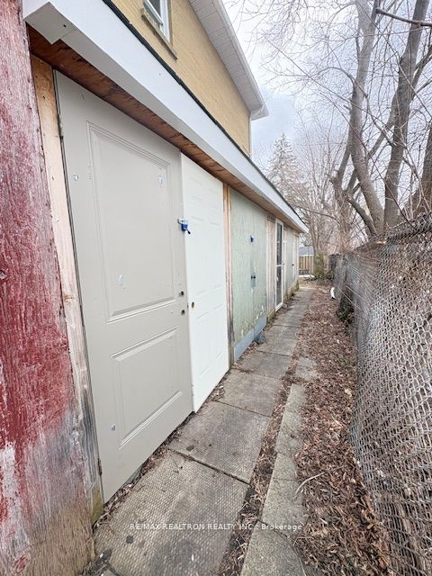 28 Mccoll Street Property Photo 27