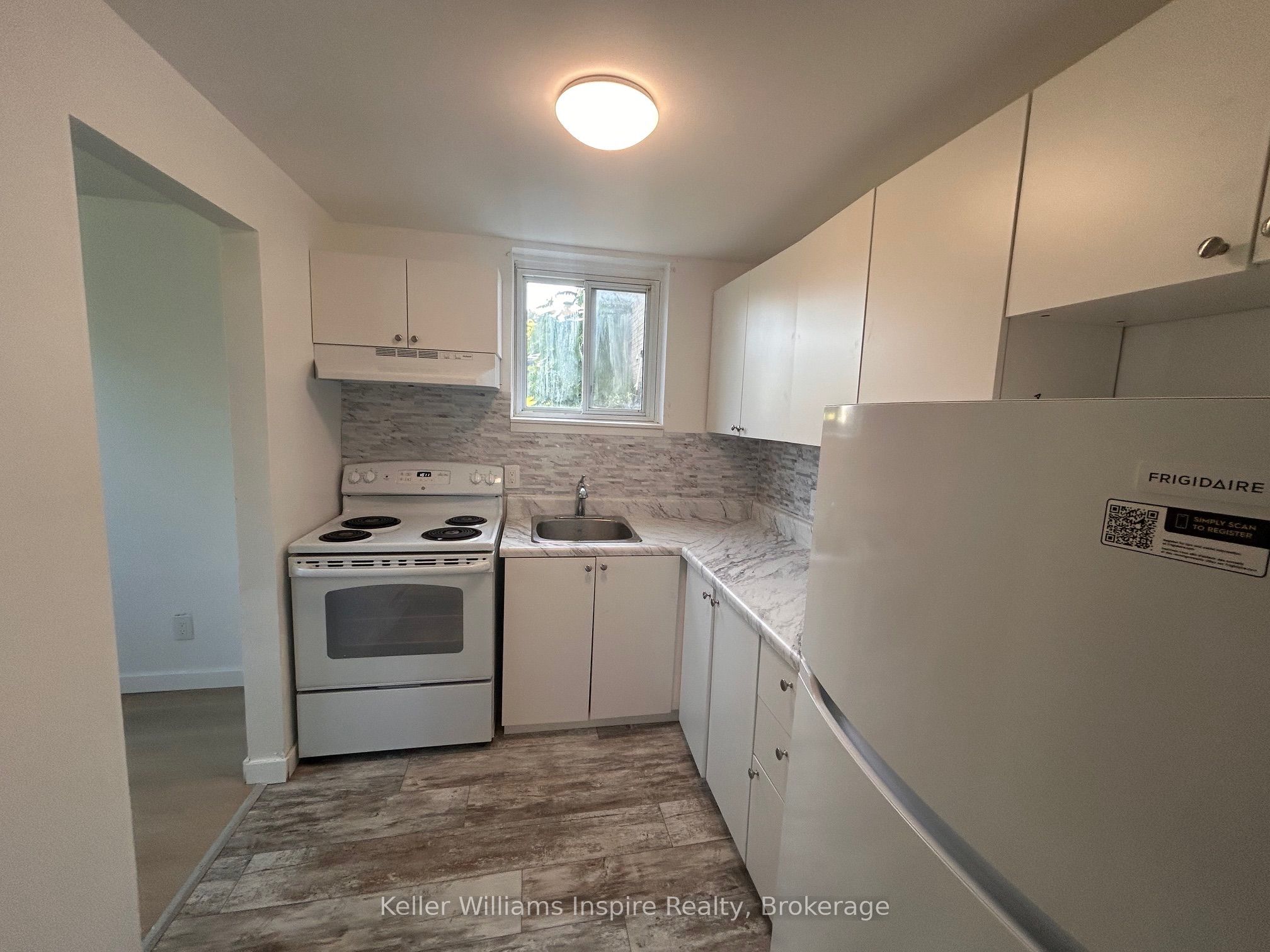 520 Andrew Street 4 Property Photo 3