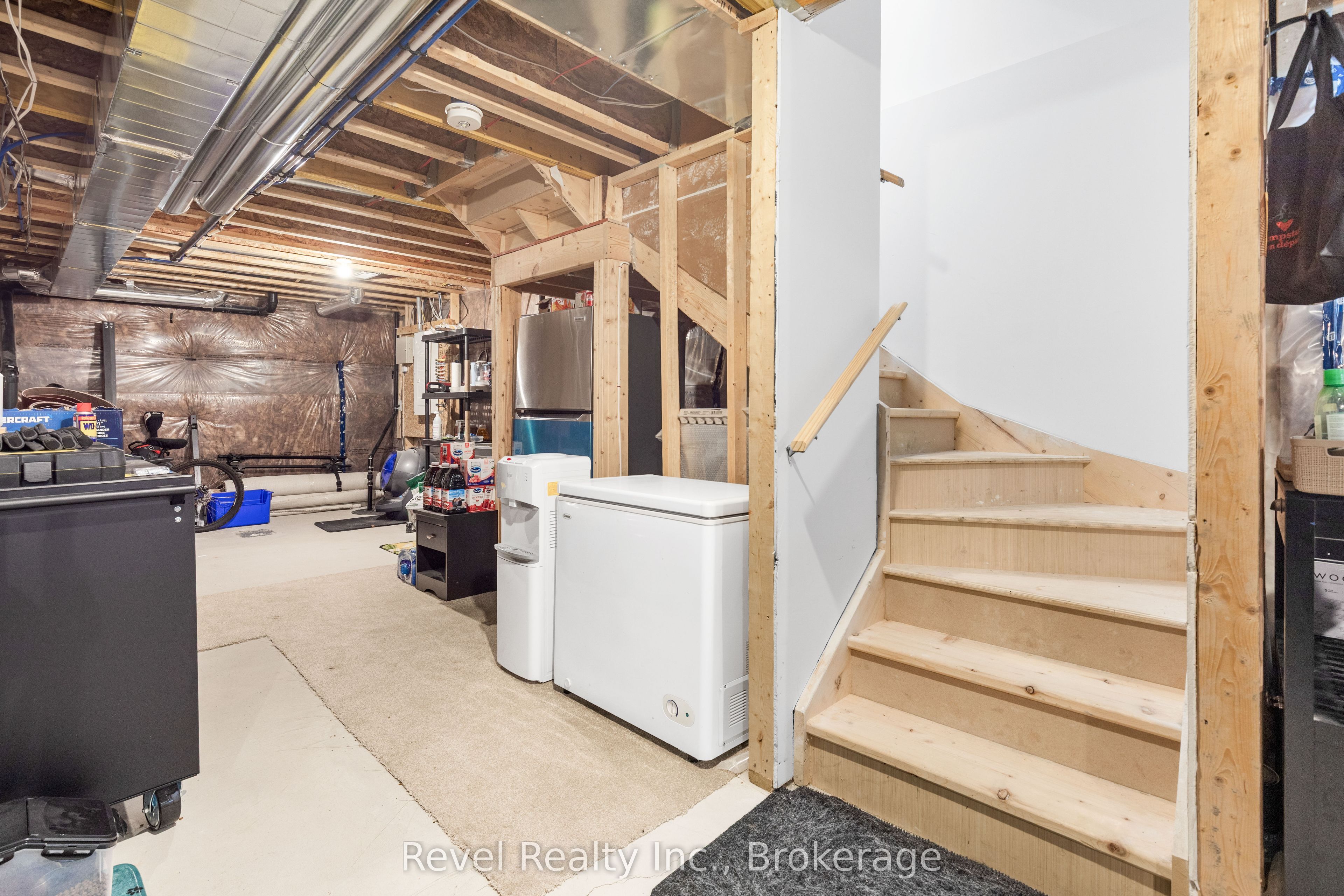3 Bakogeorge Street Property Photo 36