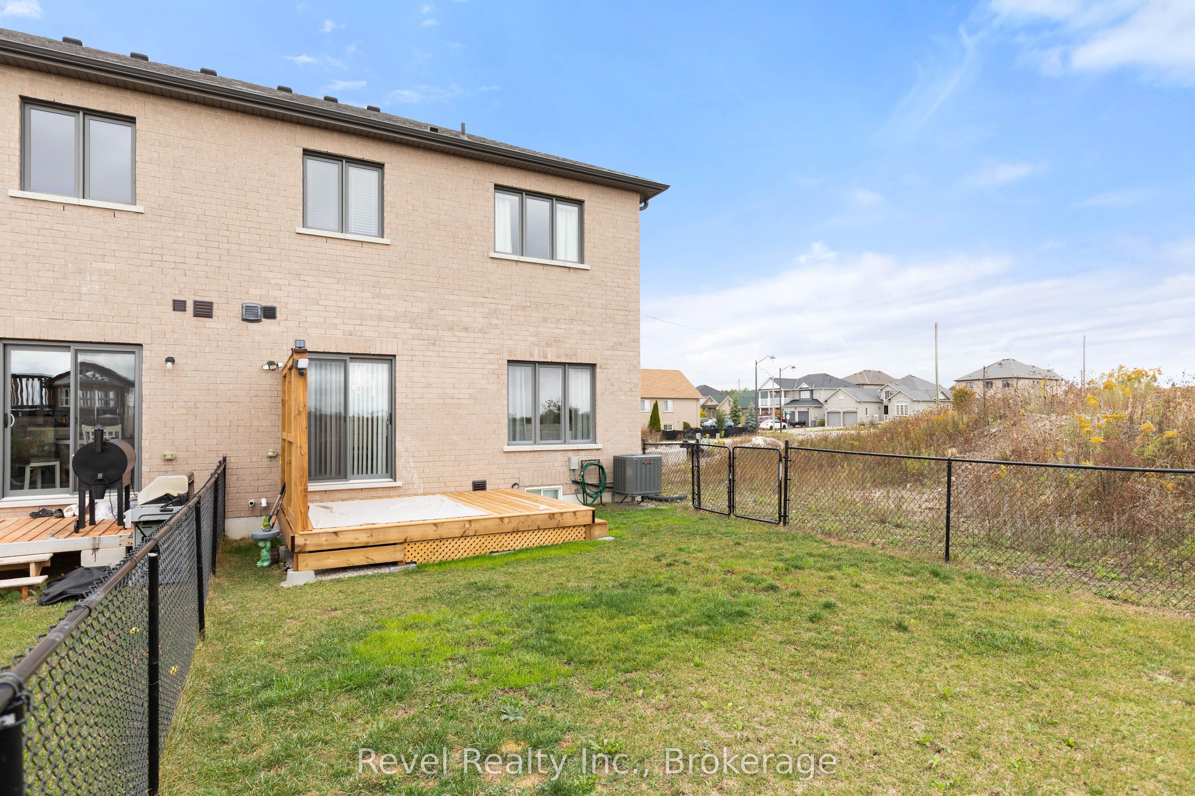 3 Bakogeorge Street Property Photo 37