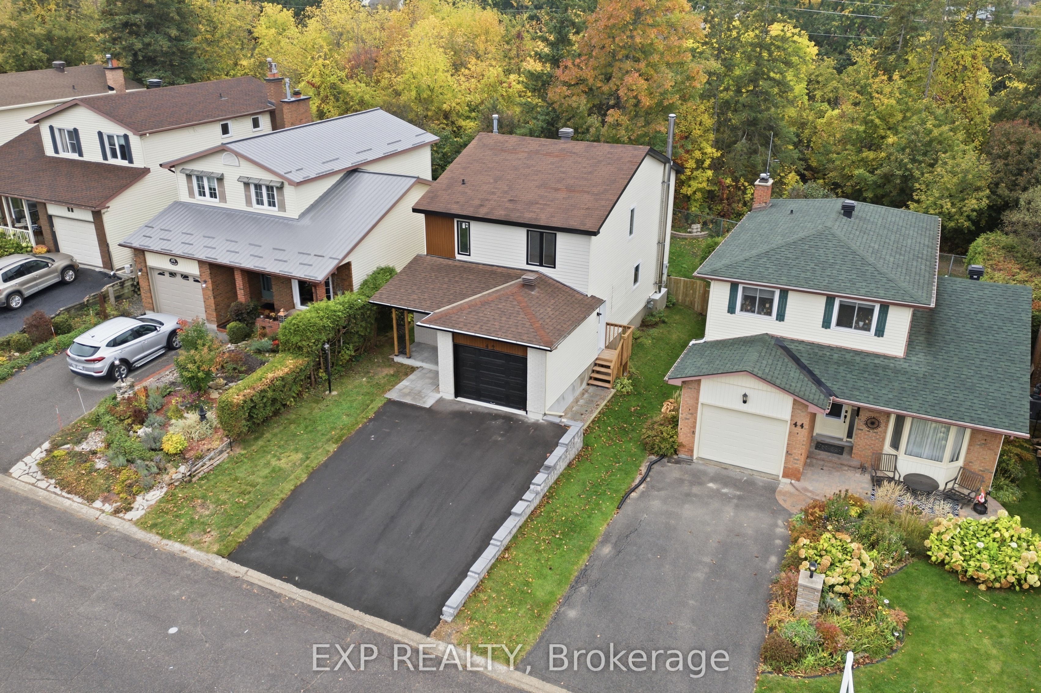 42 Antler Avenue Property Photo 4