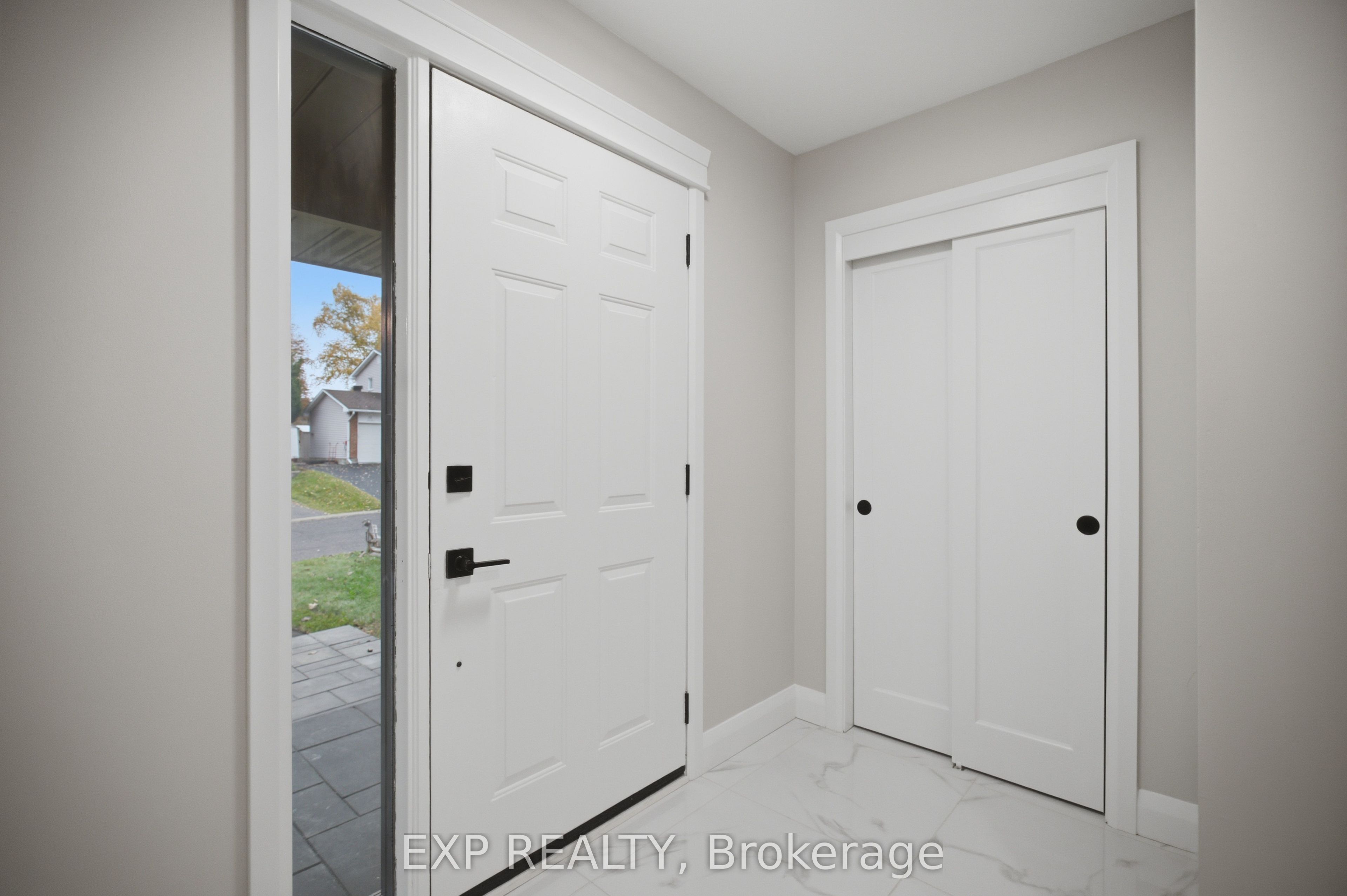 42 Antler Avenue Property Photo 6