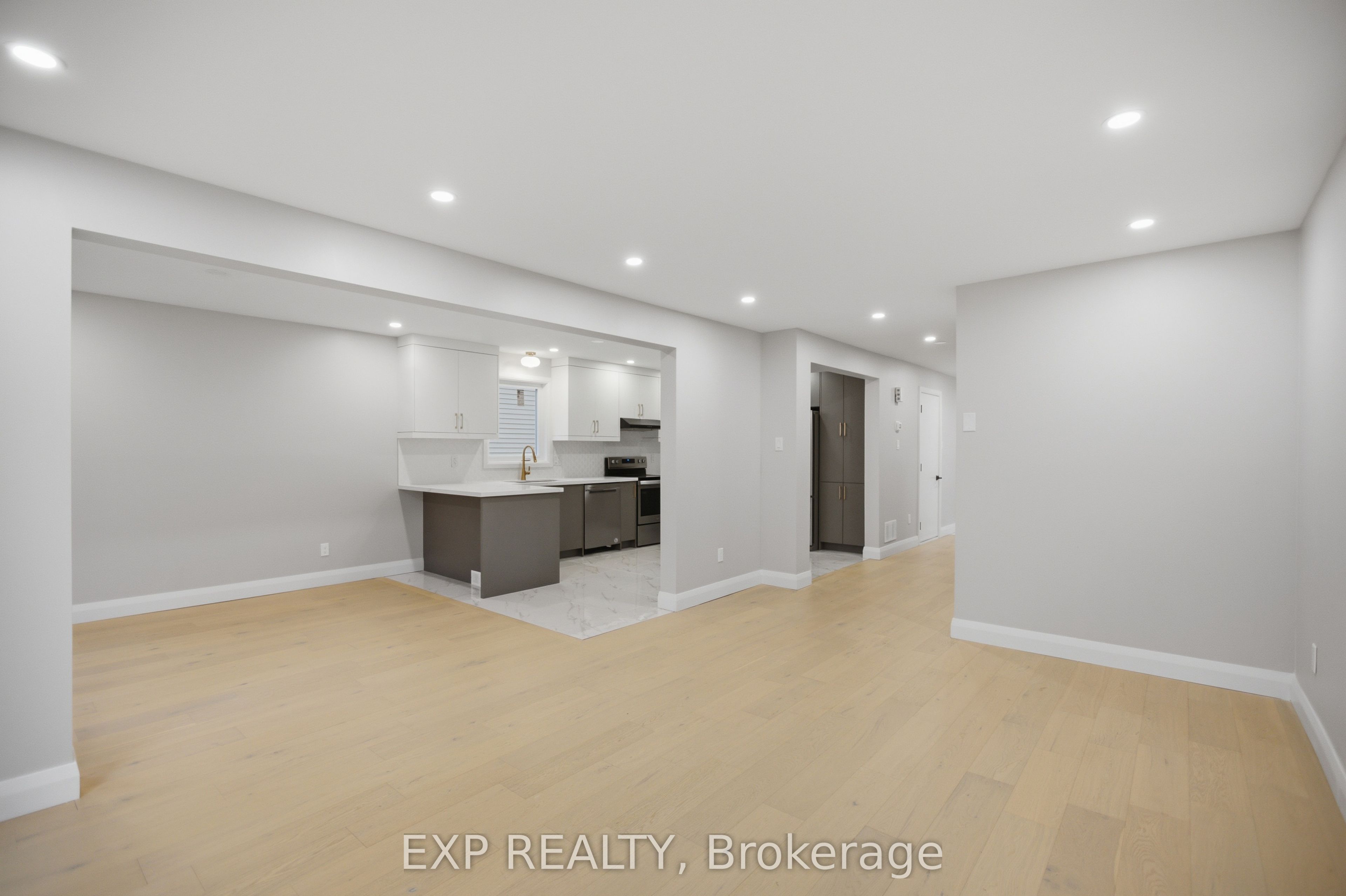 42 Antler Avenue Property Photo 10