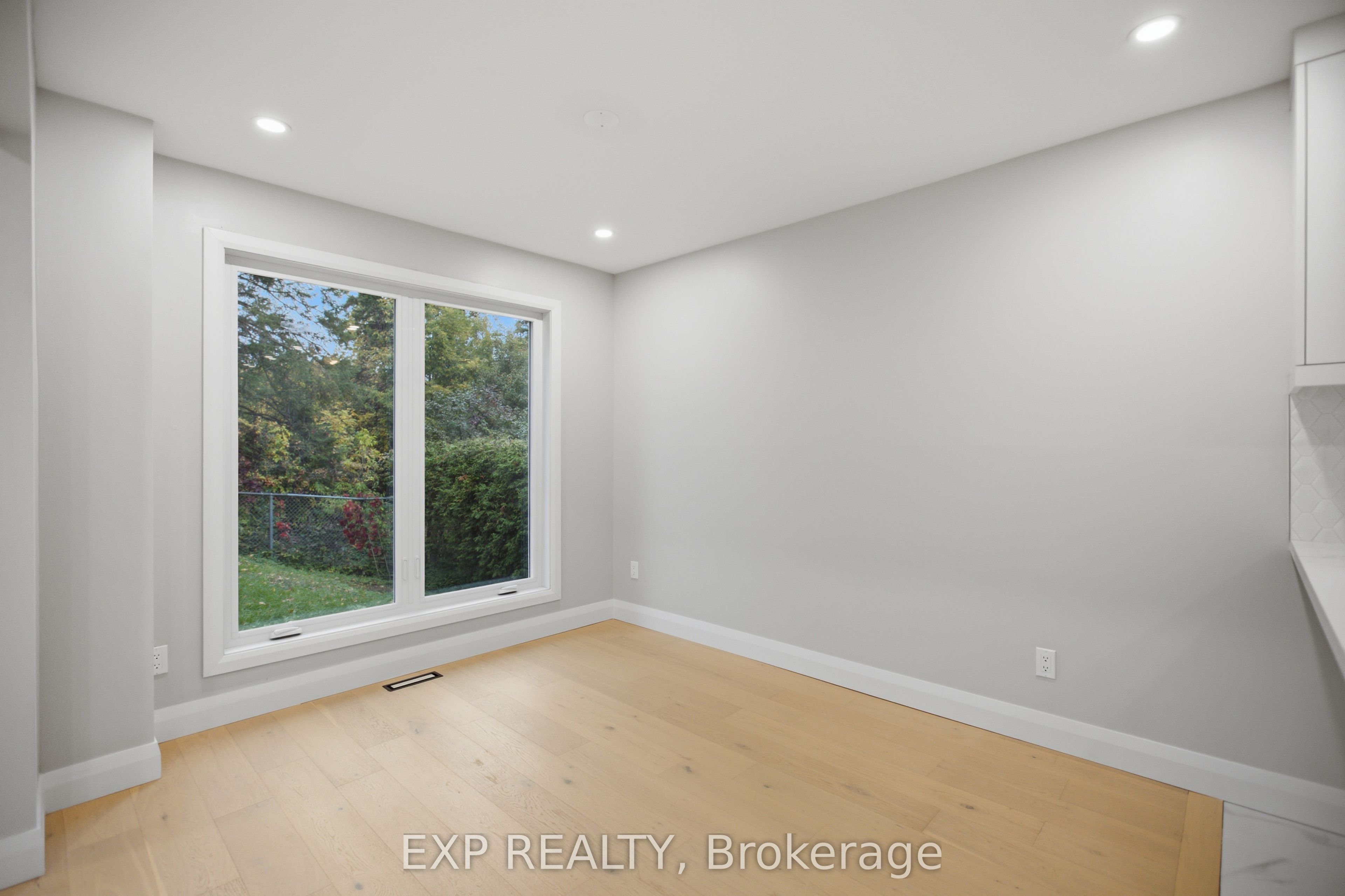 42 Antler Avenue Property Photo 14