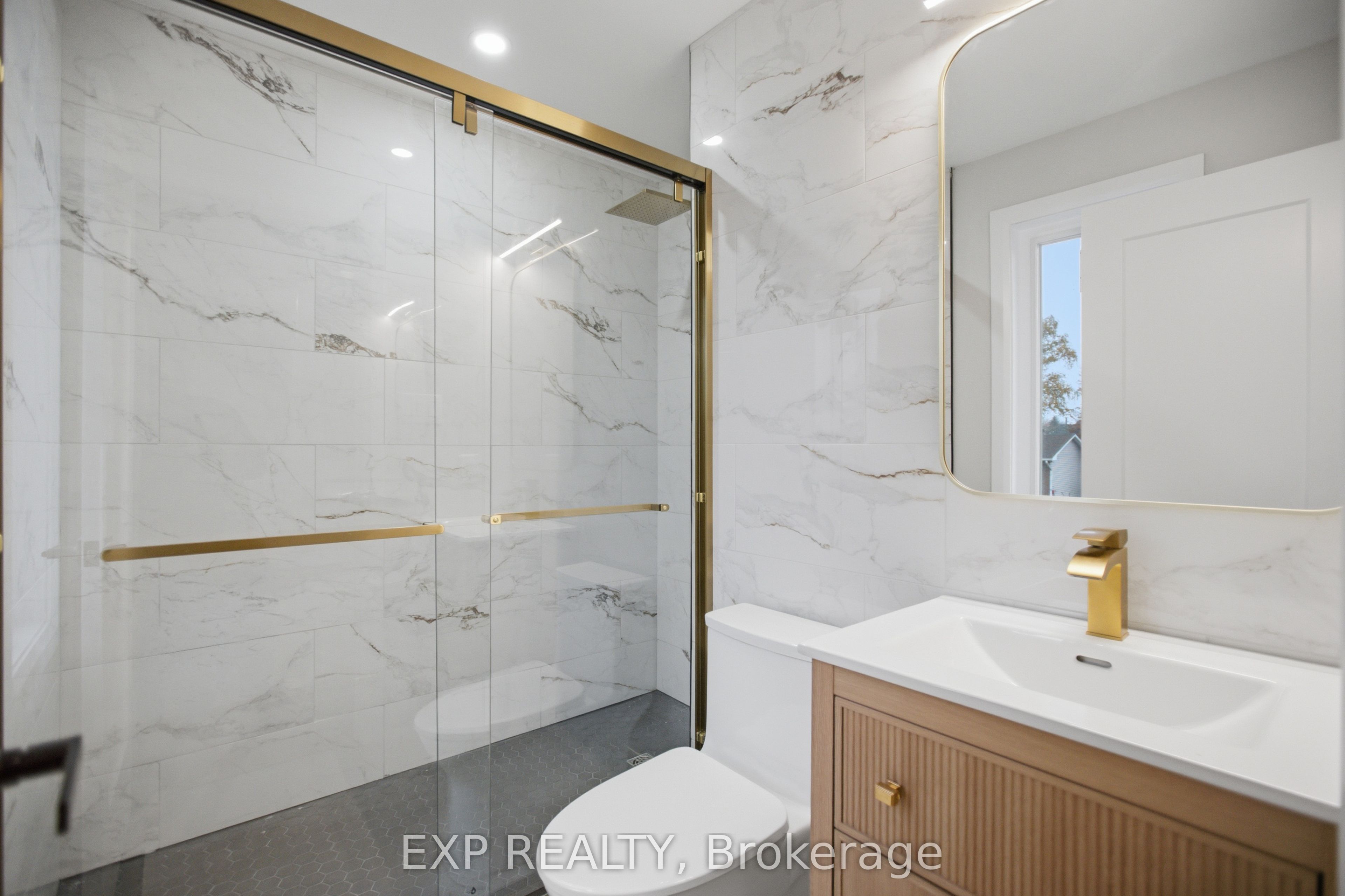 42 Antler Avenue Property Photo 20