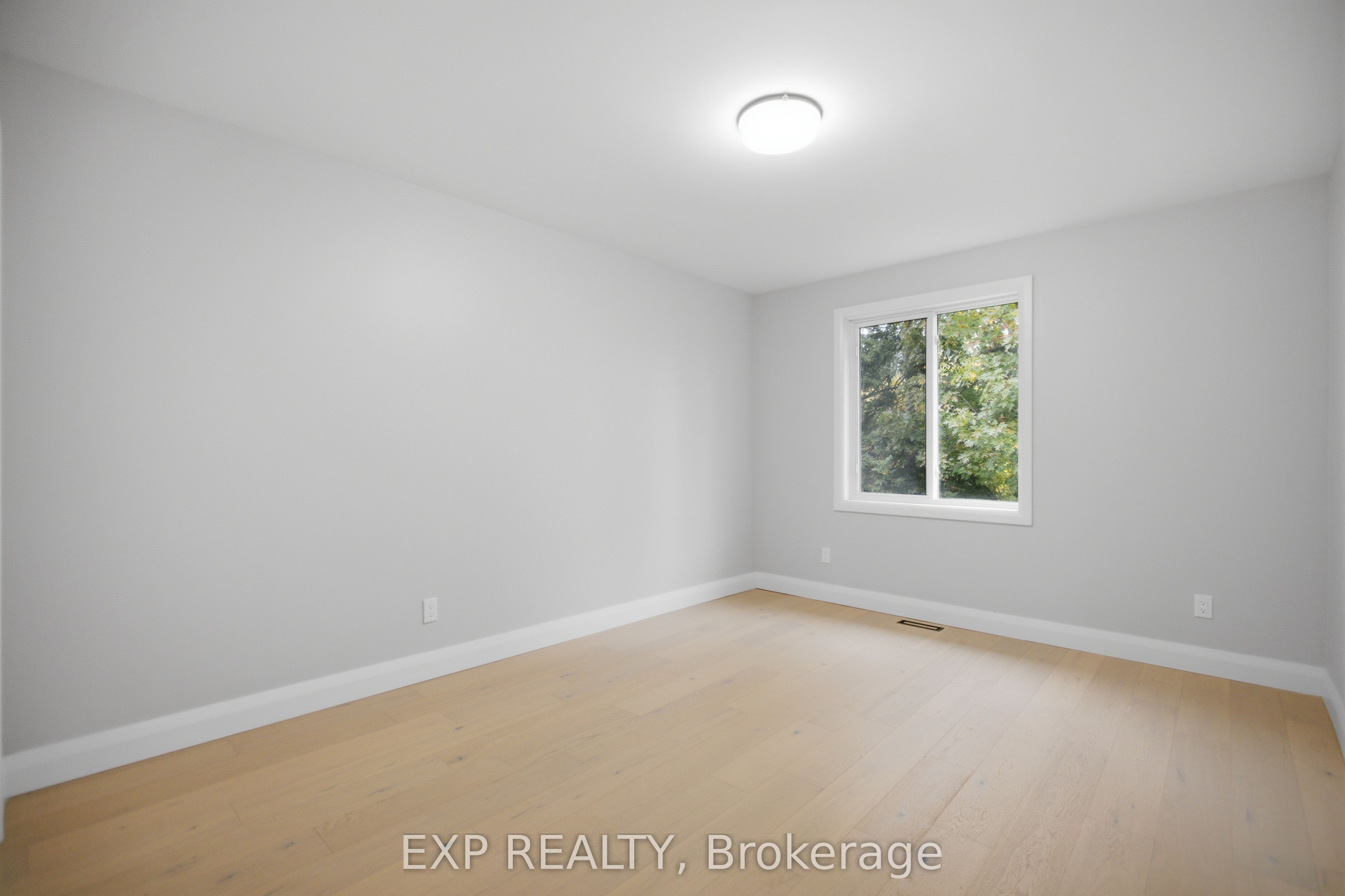 42 Antler Avenue Property Photo 22
