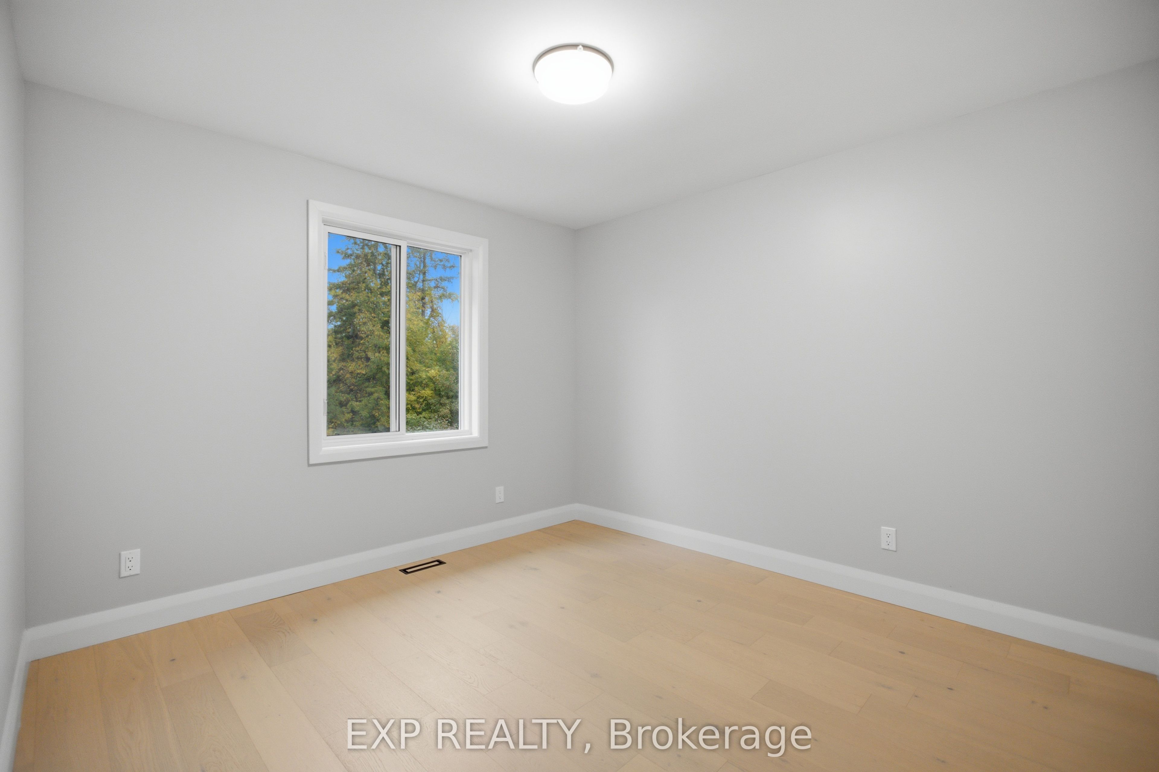42 Antler Avenue Property Photo 24