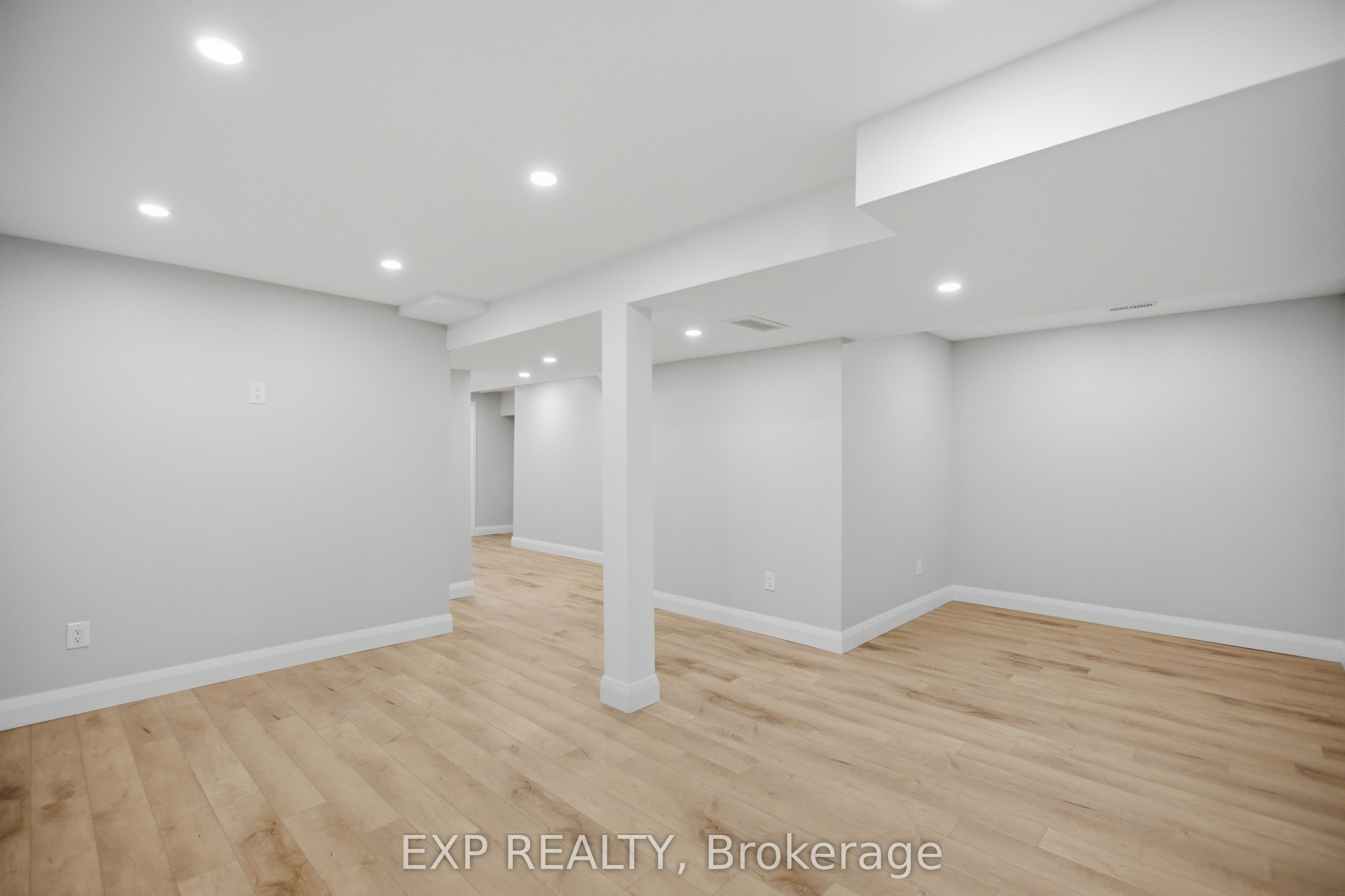 42 Antler Avenue Property Photo 30