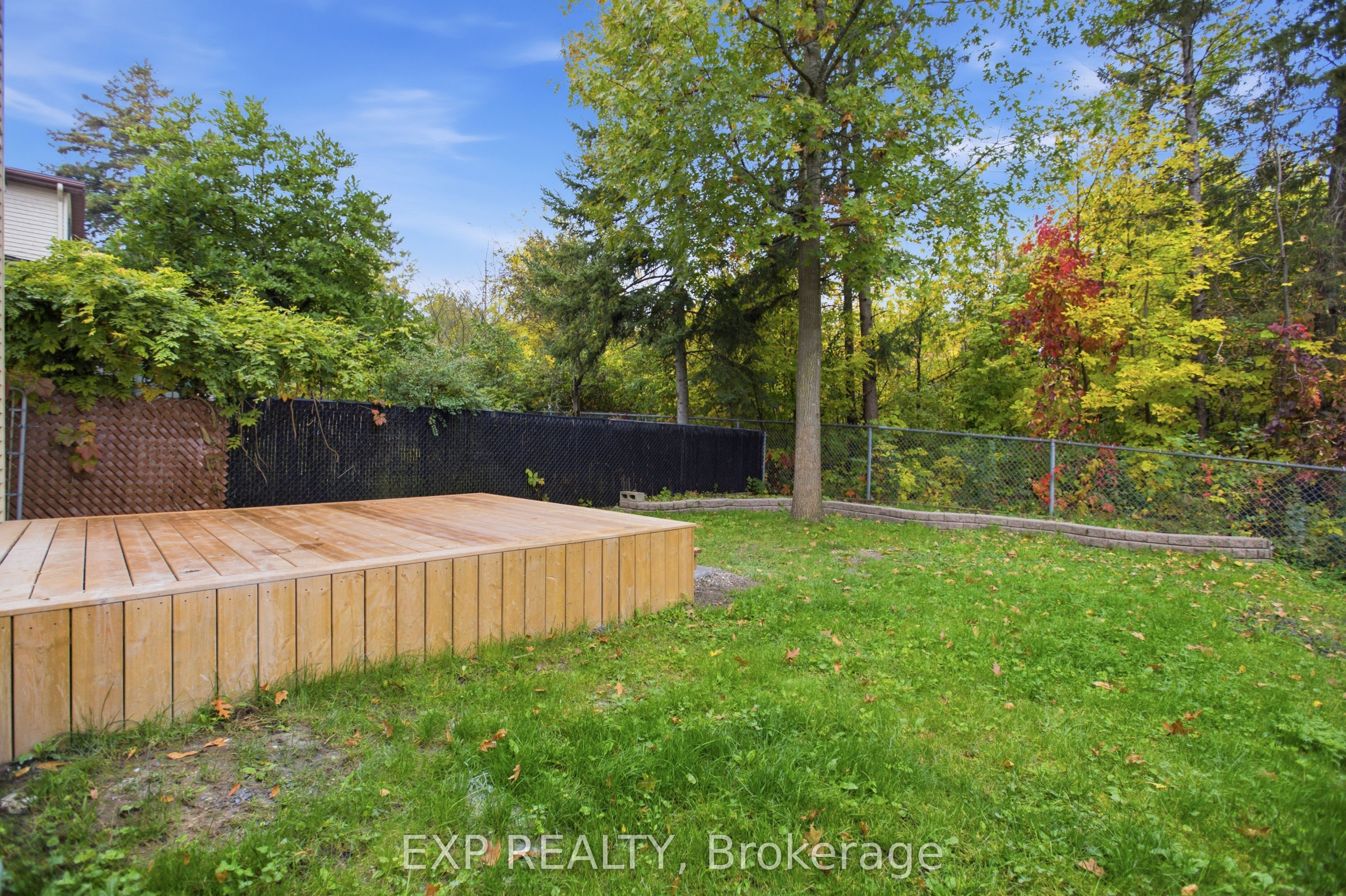 42 Antler Avenue Property Photo 35