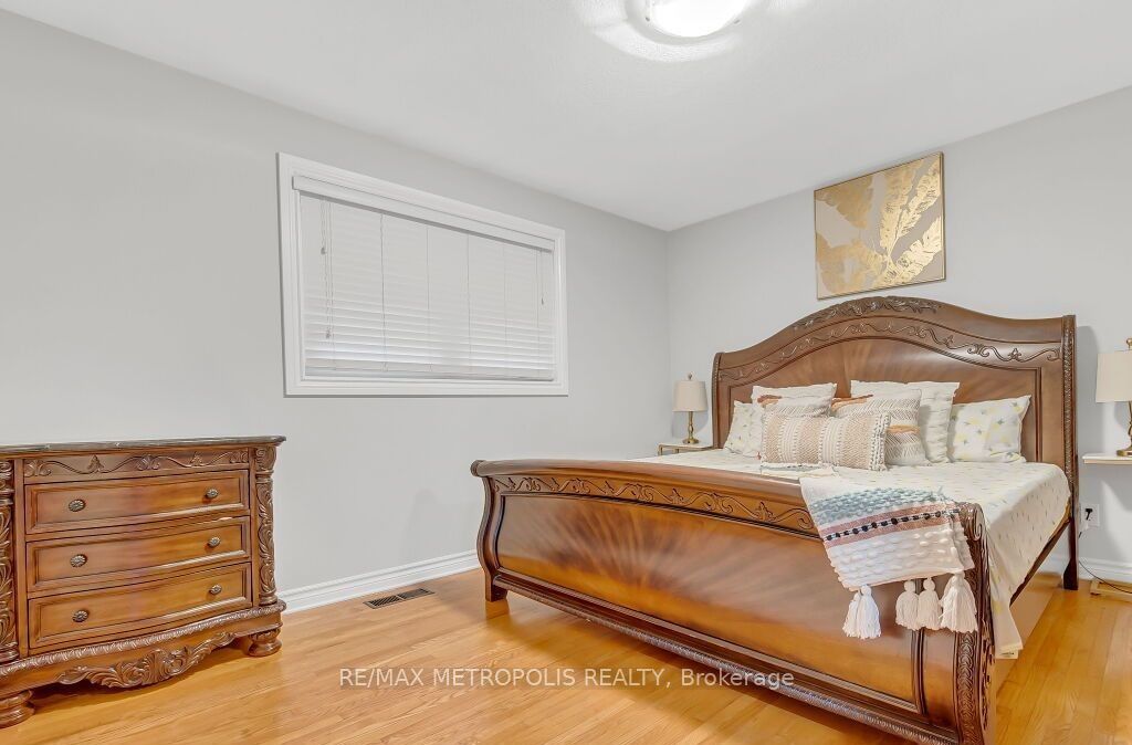 100 Warren Road Property Photo 20