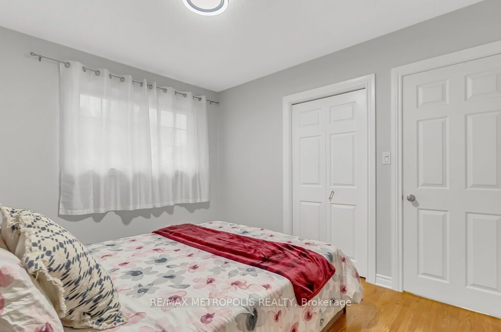 100 Warren Road Property Photo 24
