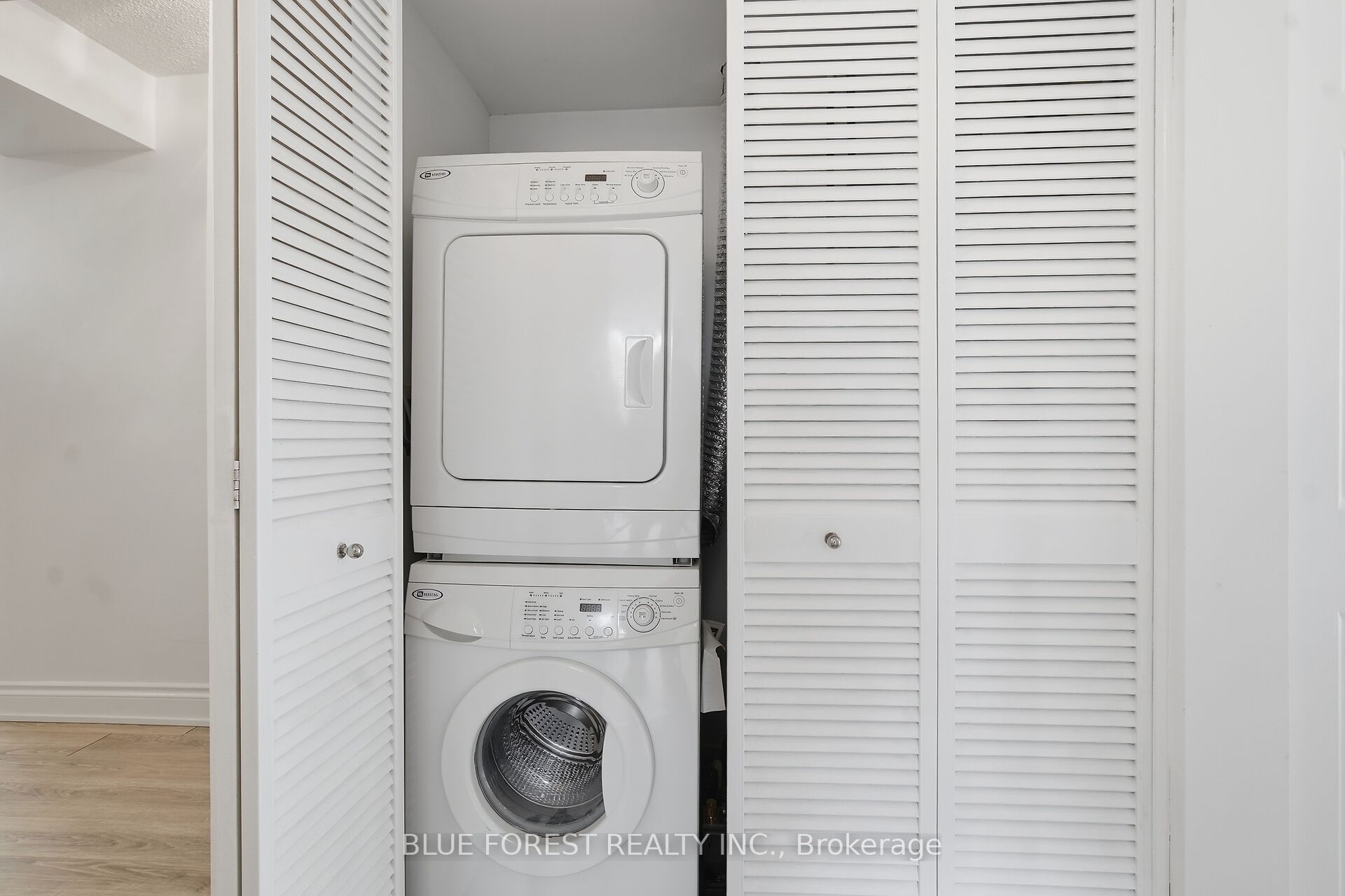 7 Picton Street 501 Property Photo 16