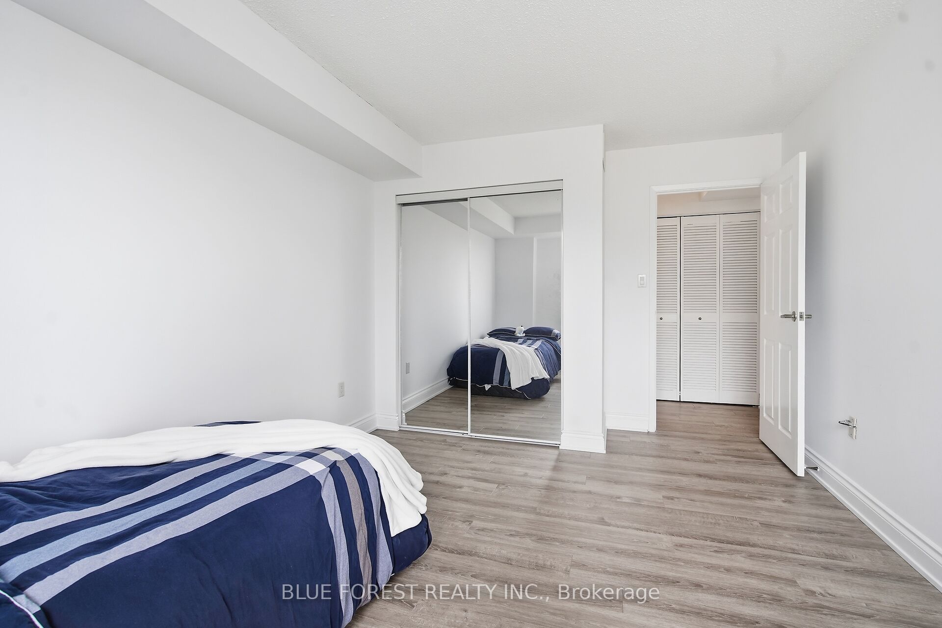 7 Picton Street 501 Property Photo 18