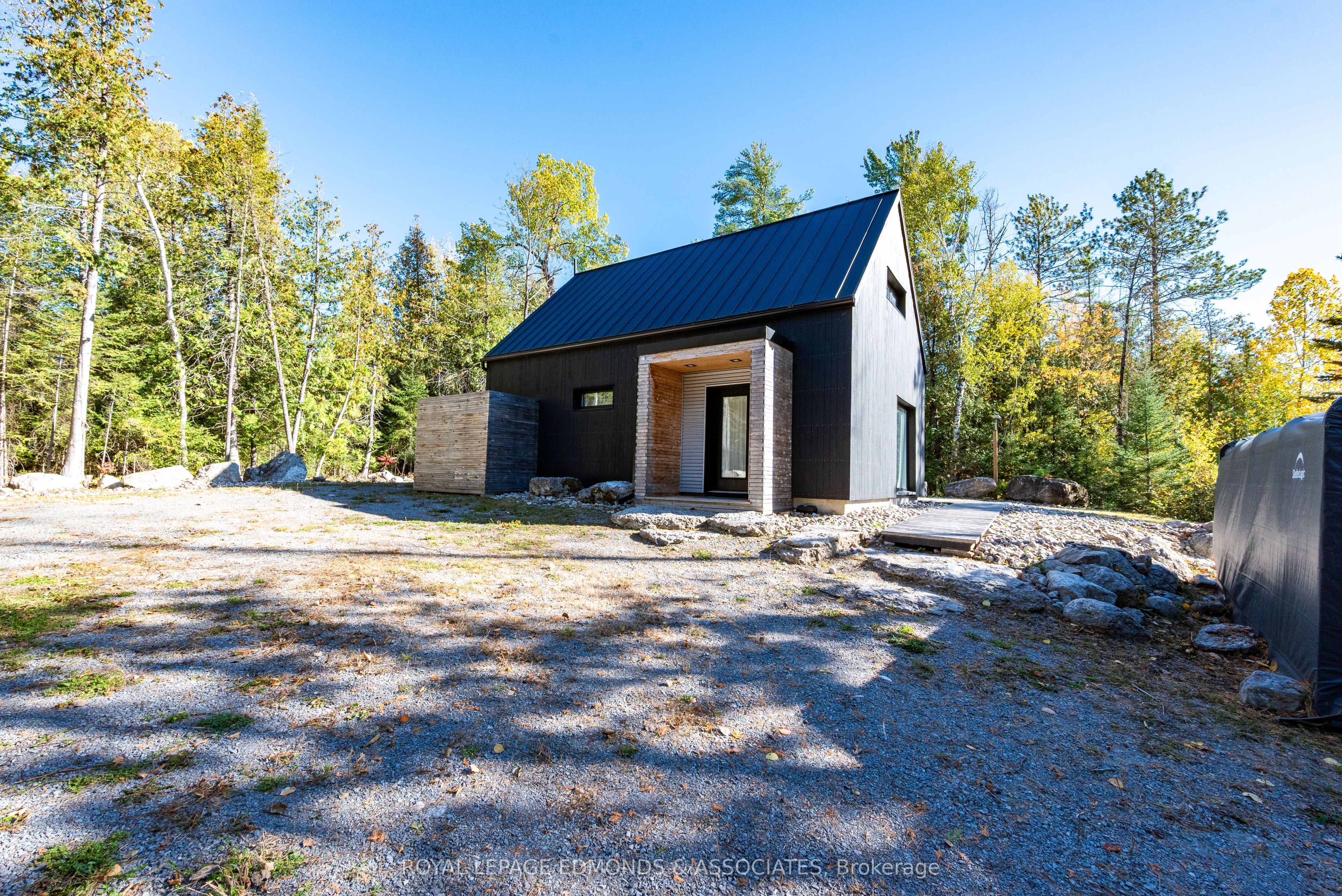 1082 Rapid Road Property Photo 1