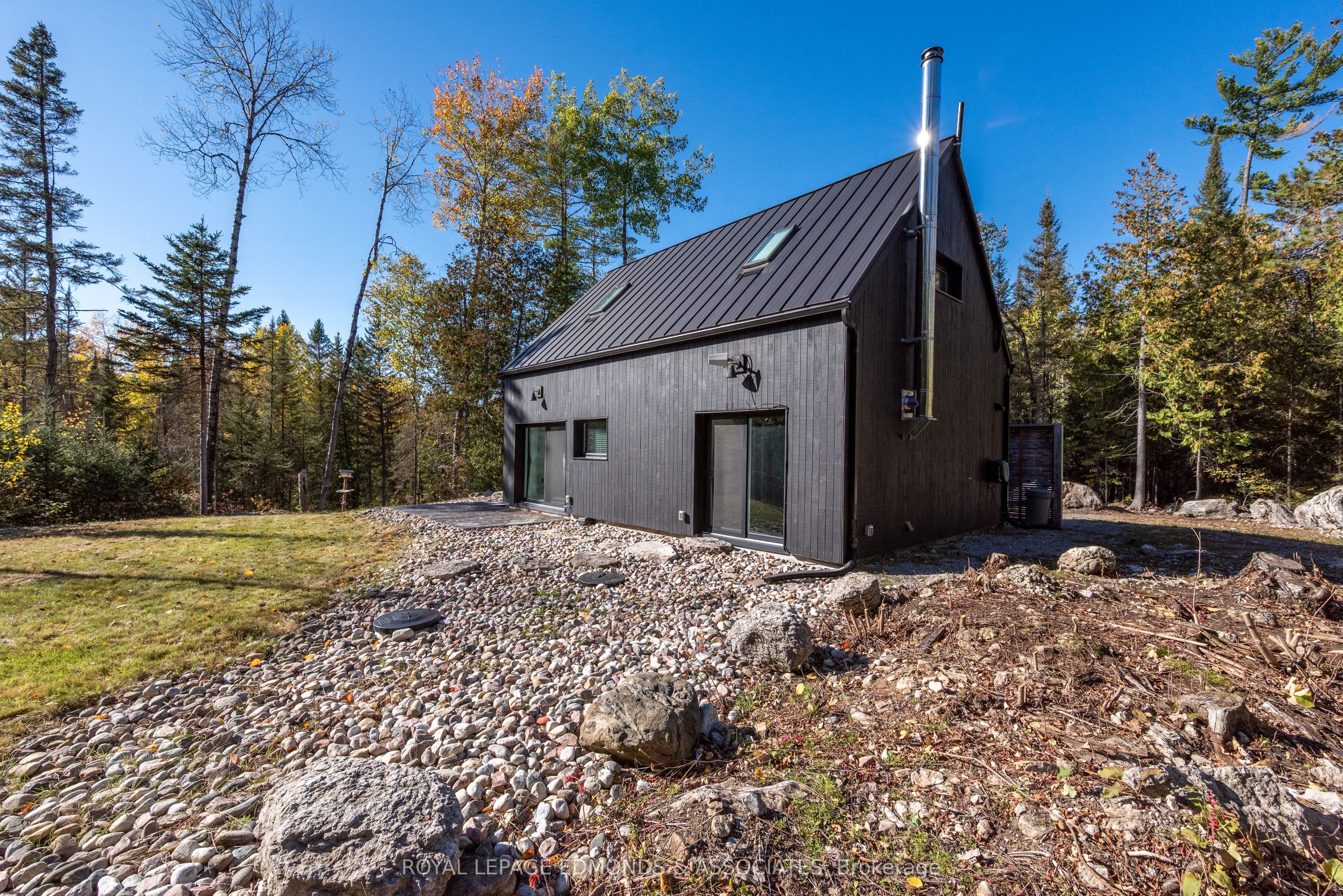 1082 Rapid Road Property Photo 34