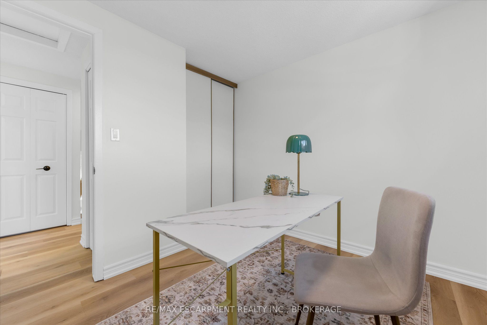49 Grove Avenue Property Photo 16