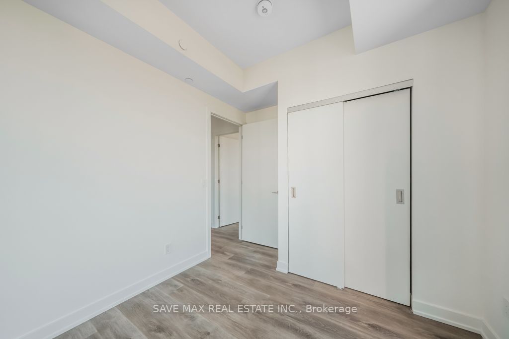 91 John Street N 1408 Property Photo 30