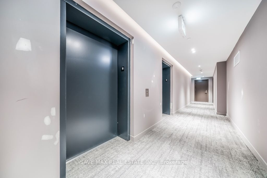 91 John Street N 1408 Property Photo 40