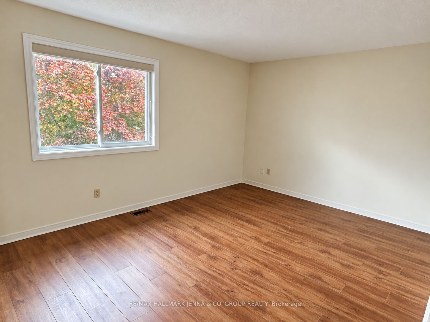 1409 Caravel Crescent Property Photo 16