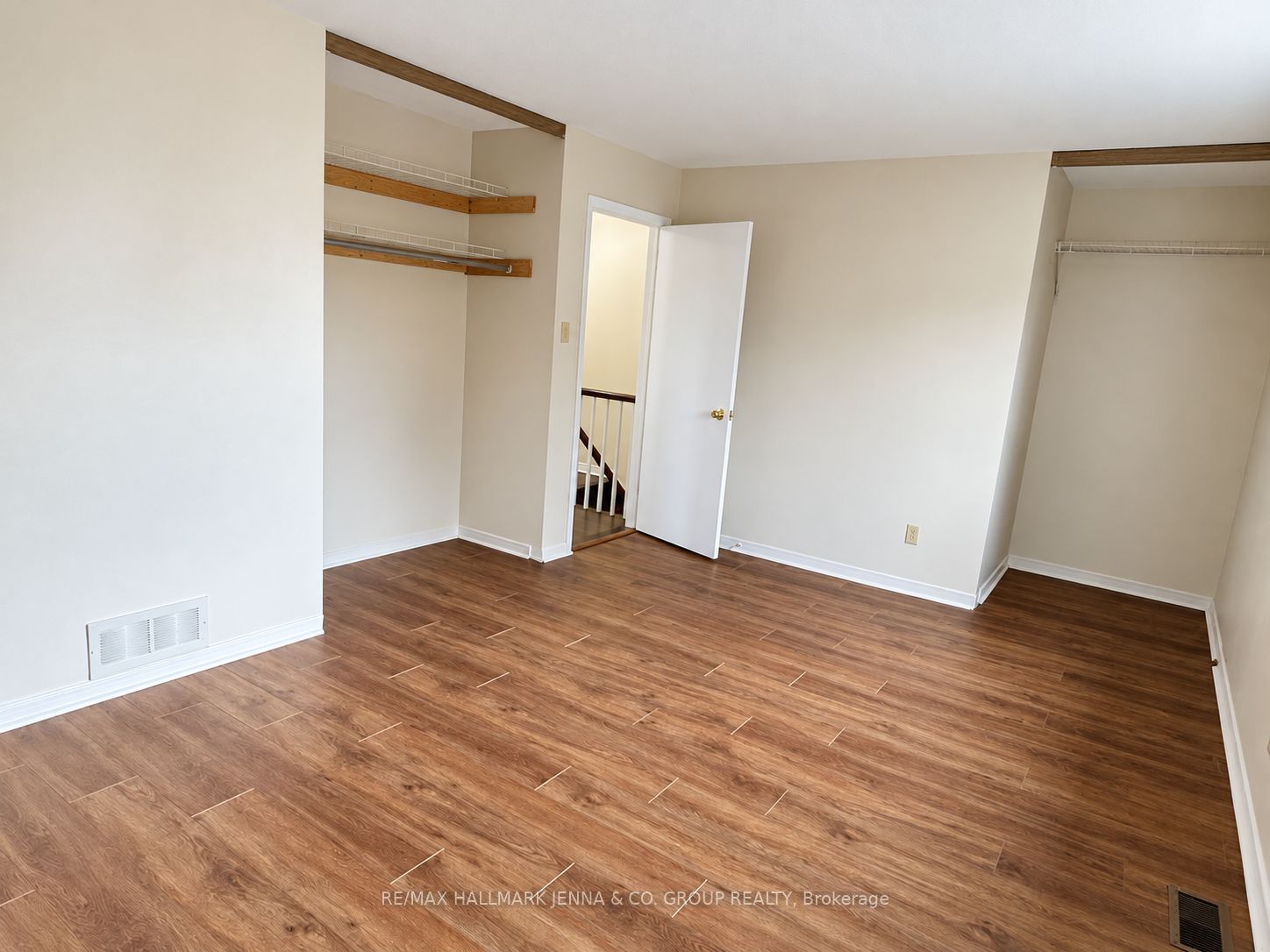 1409 Caravel Crescent Property Photo 17