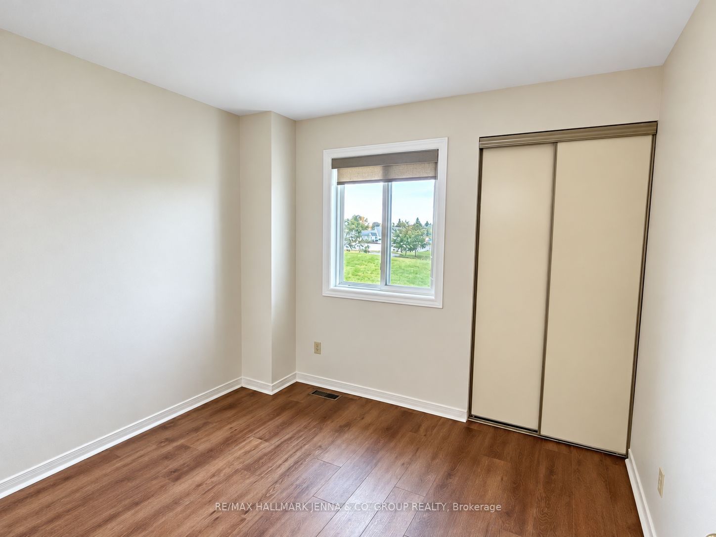 1409 Caravel Crescent Property Photo 19