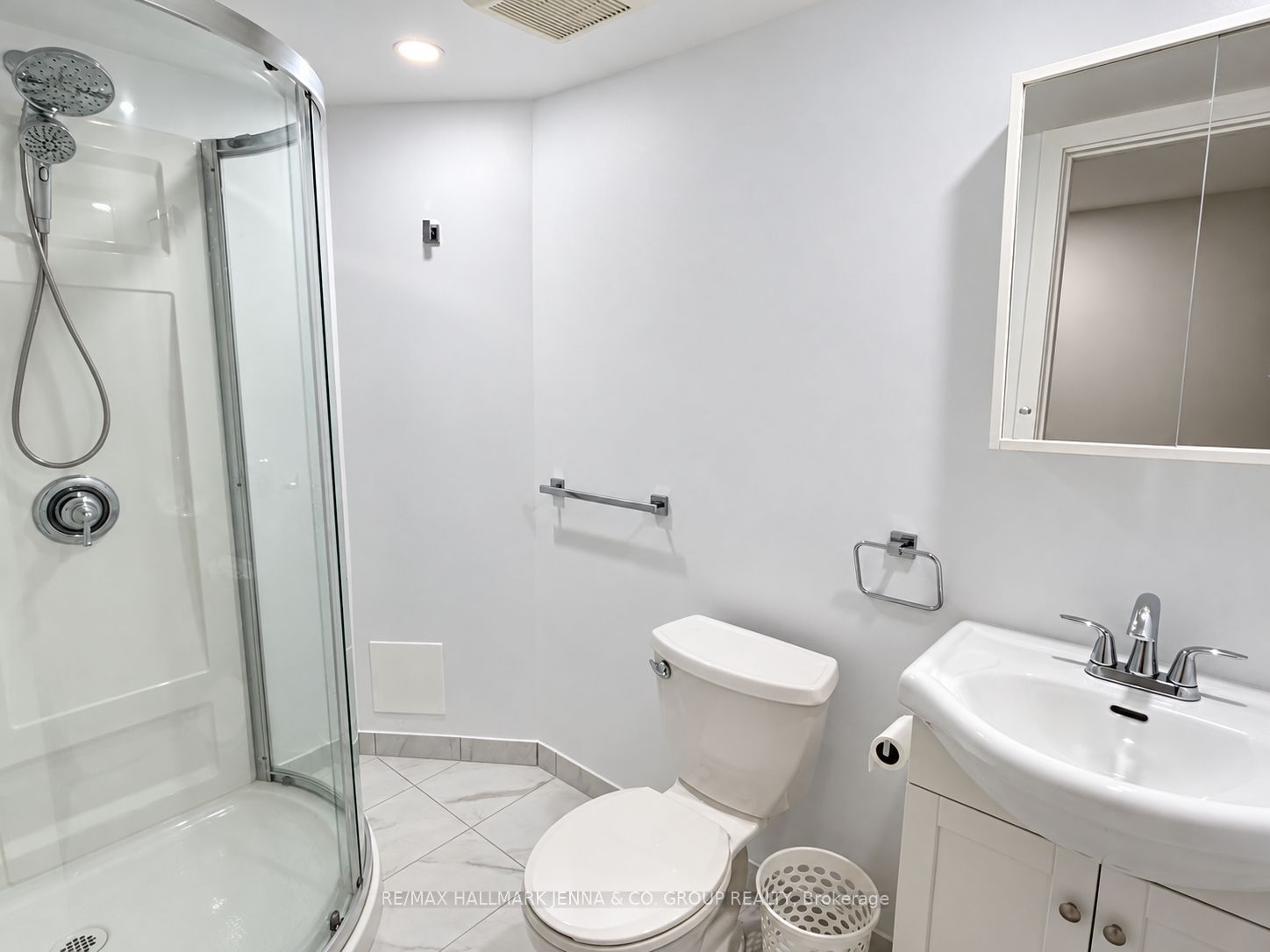 1409 Caravel Crescent Property Photo 24