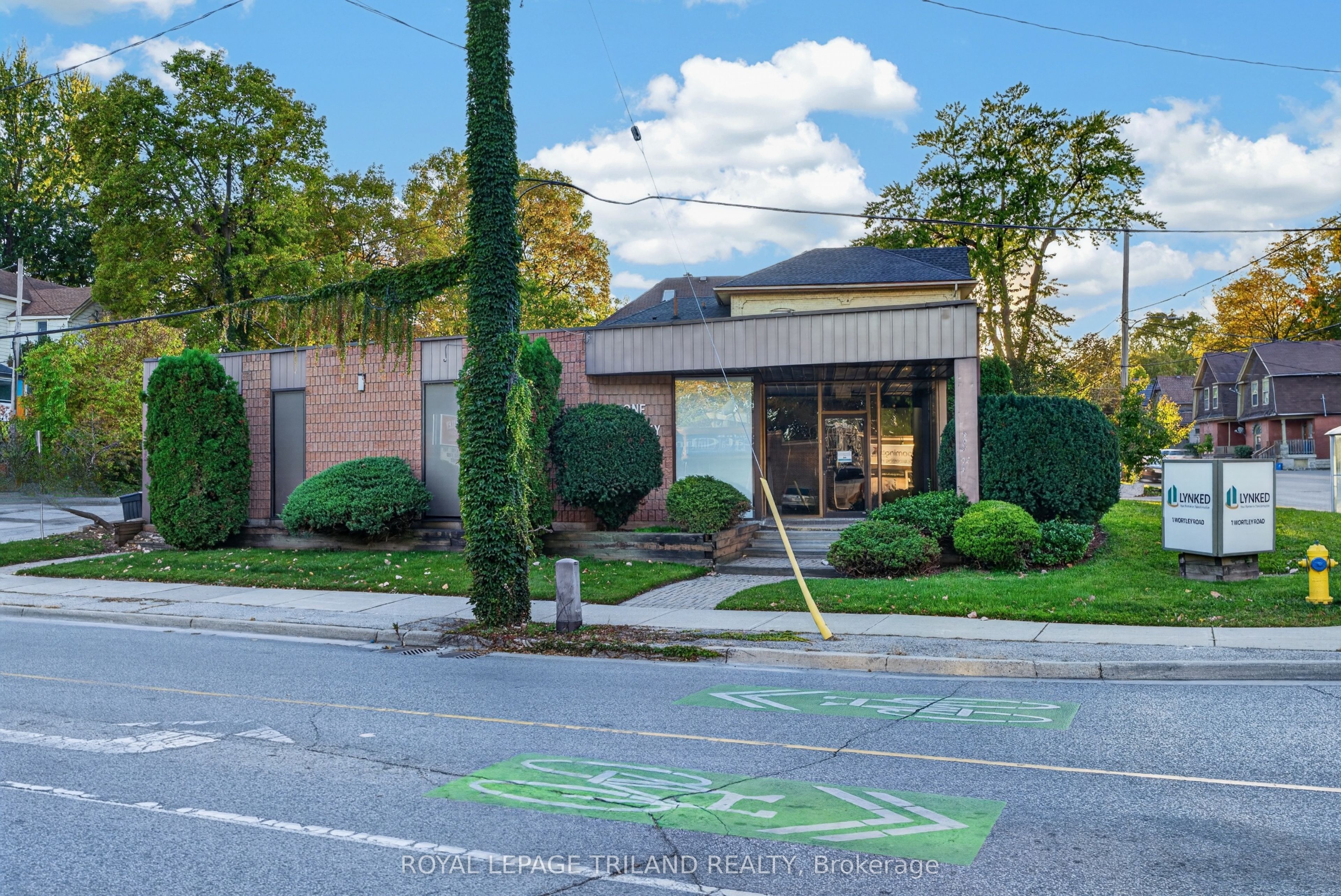 1 Wortley Road