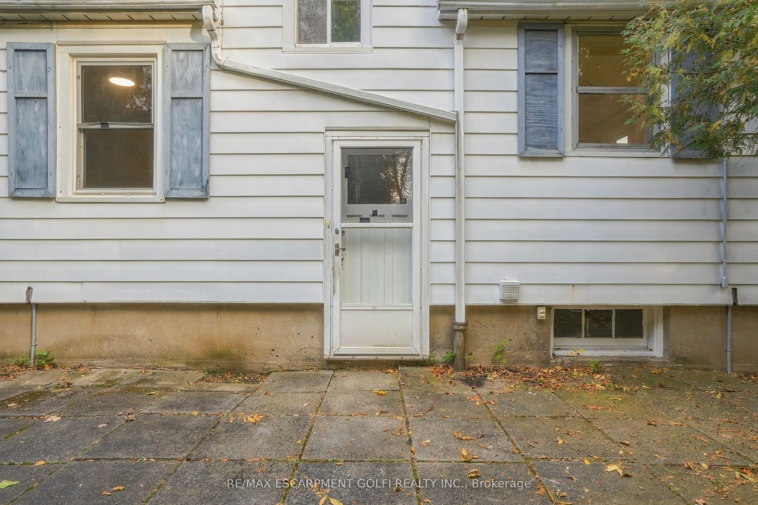 140 Auburn Avenue Property Photo 26
