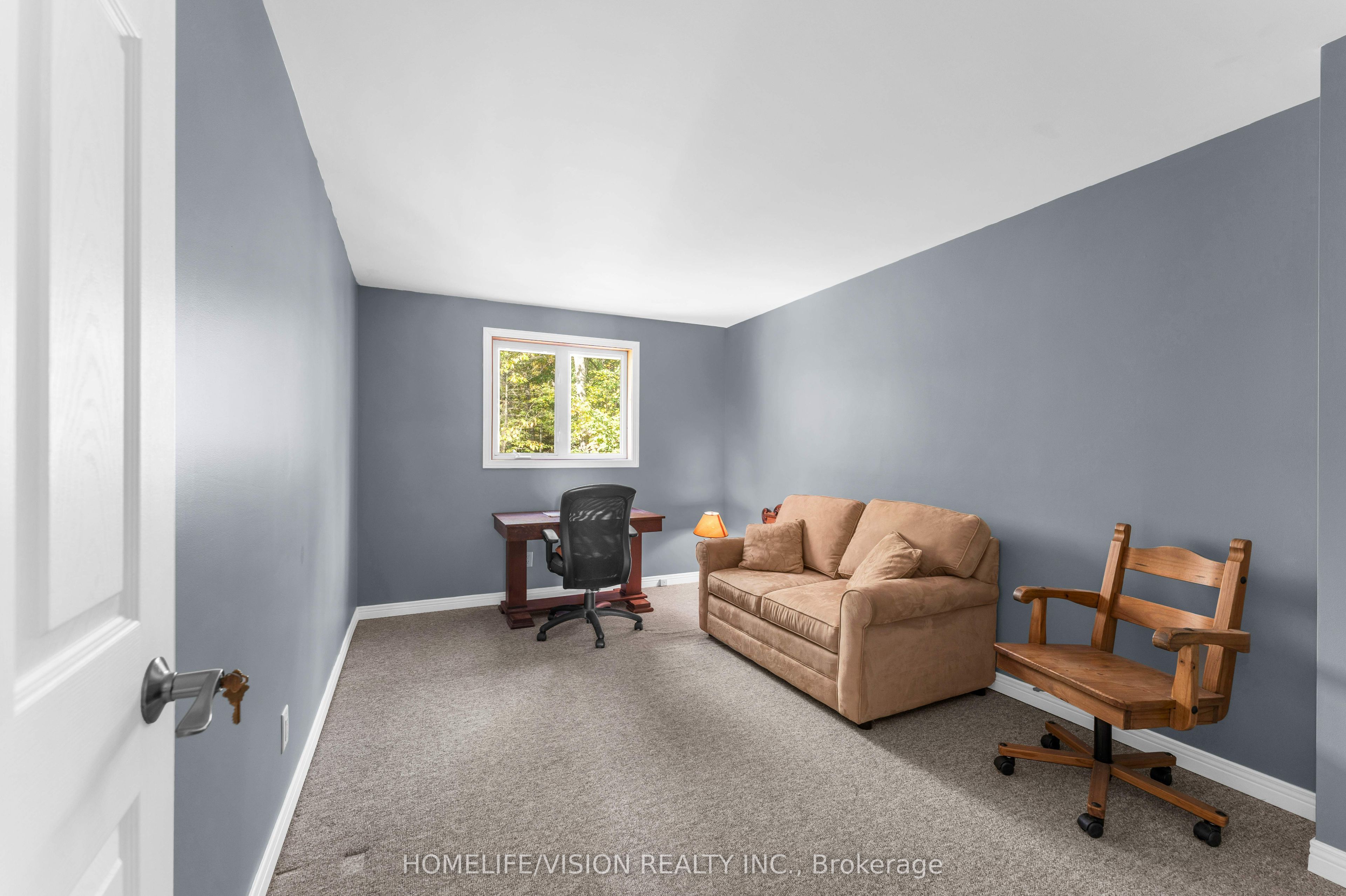 2862 Holleford Road Property Photo 9