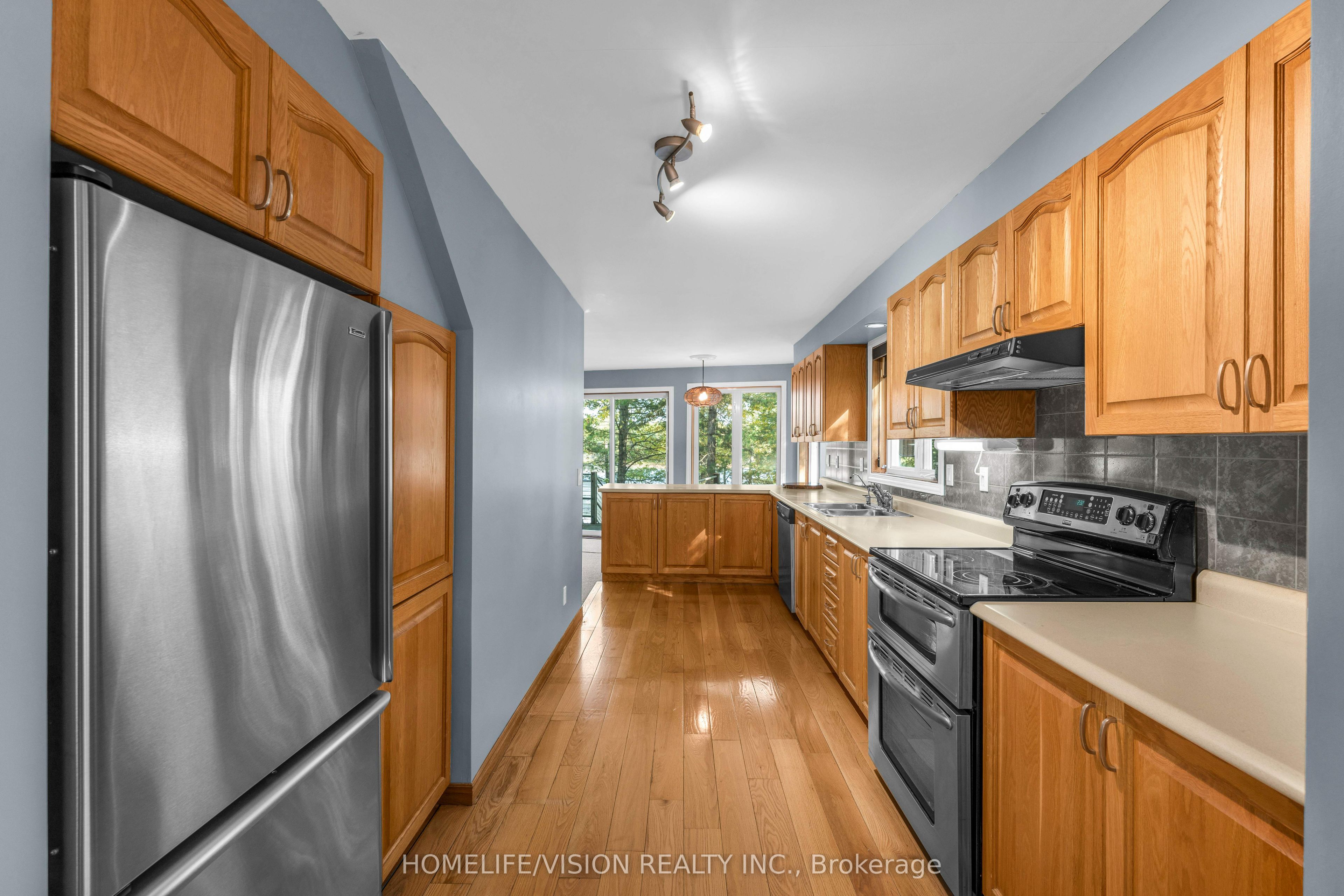 2862 Holleford Road Property Photo 18