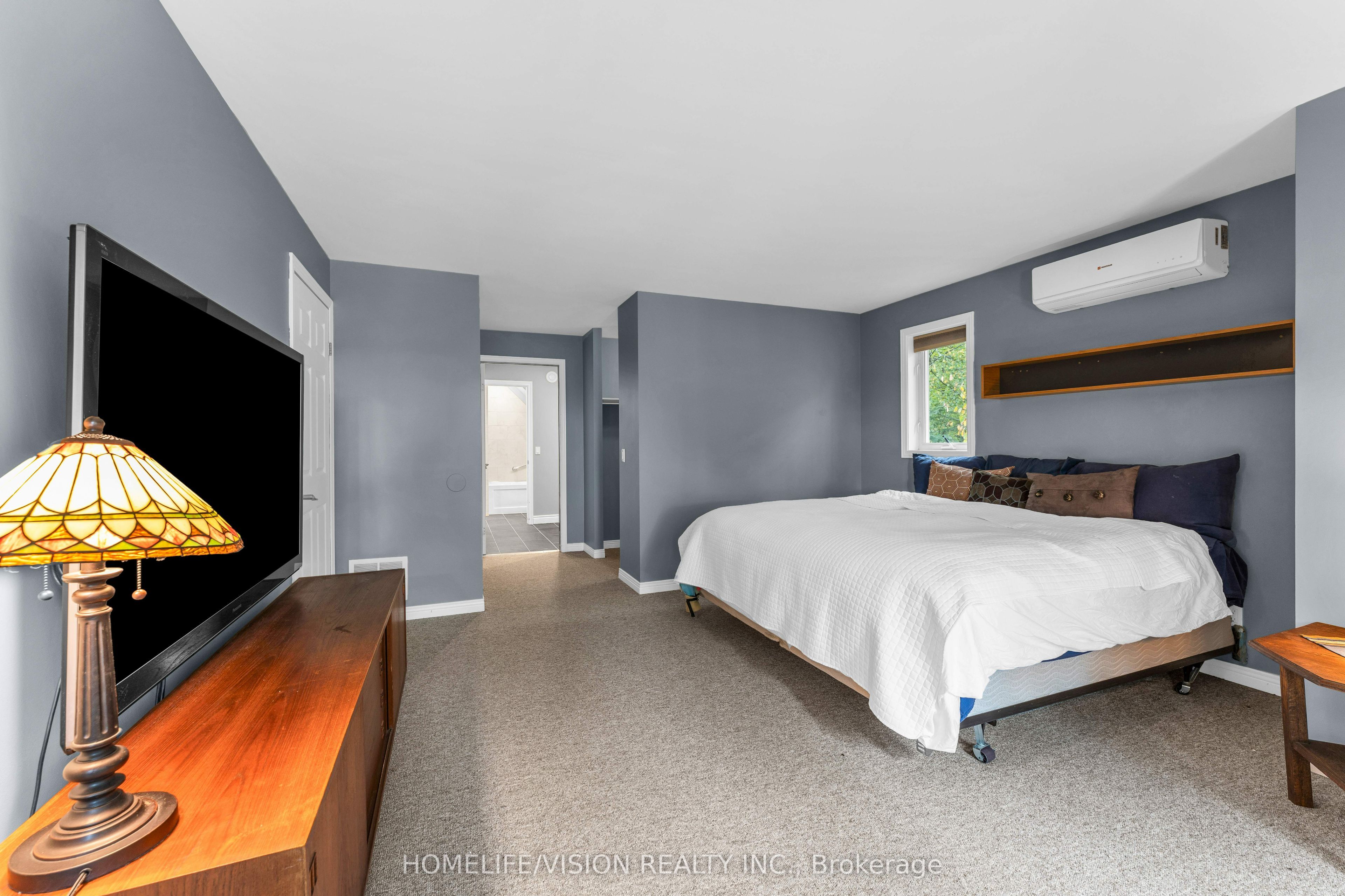 2862 Holleford Road Property Photo 25
