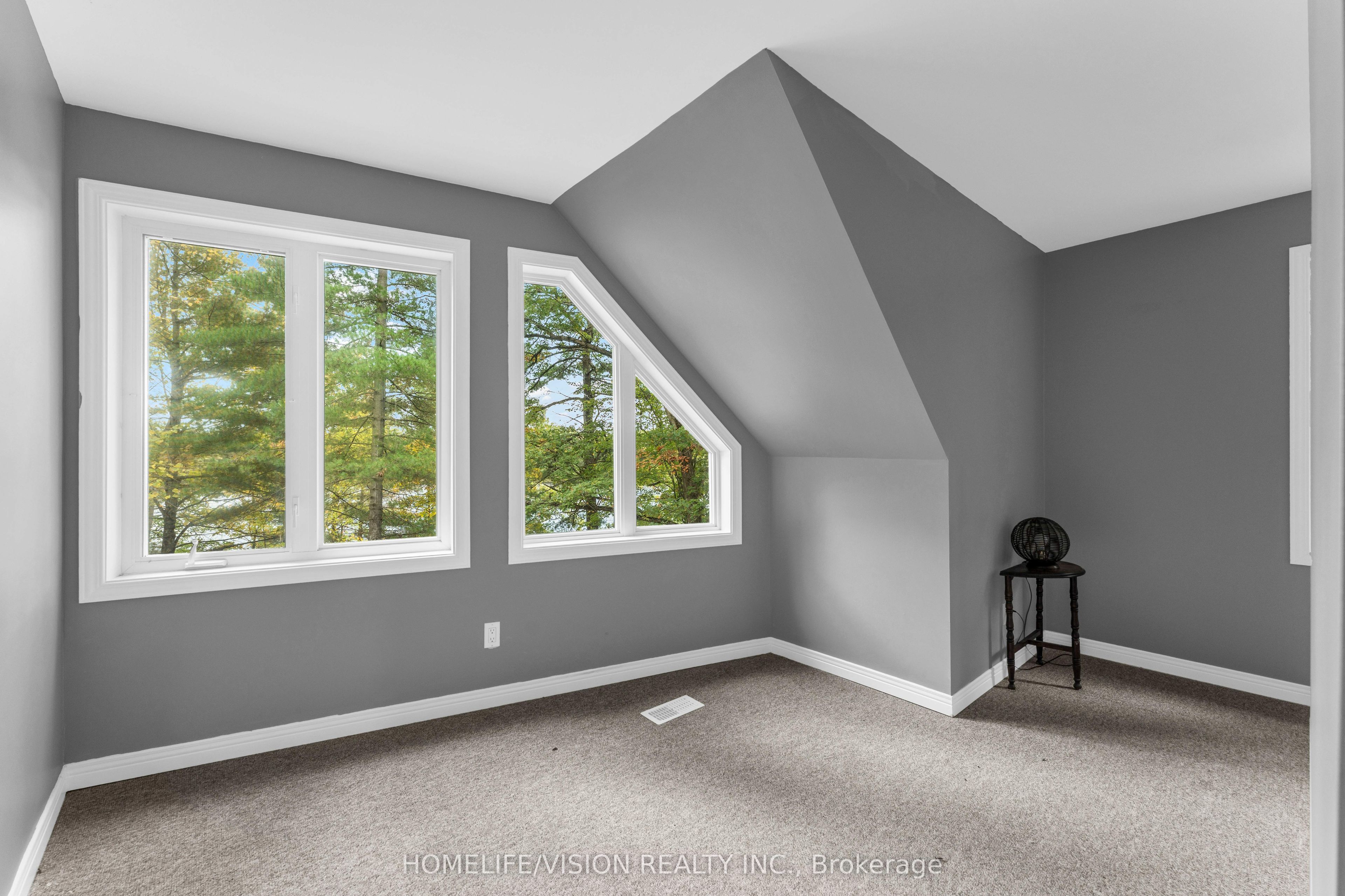 2862 Holleford Road Property Photo 33
