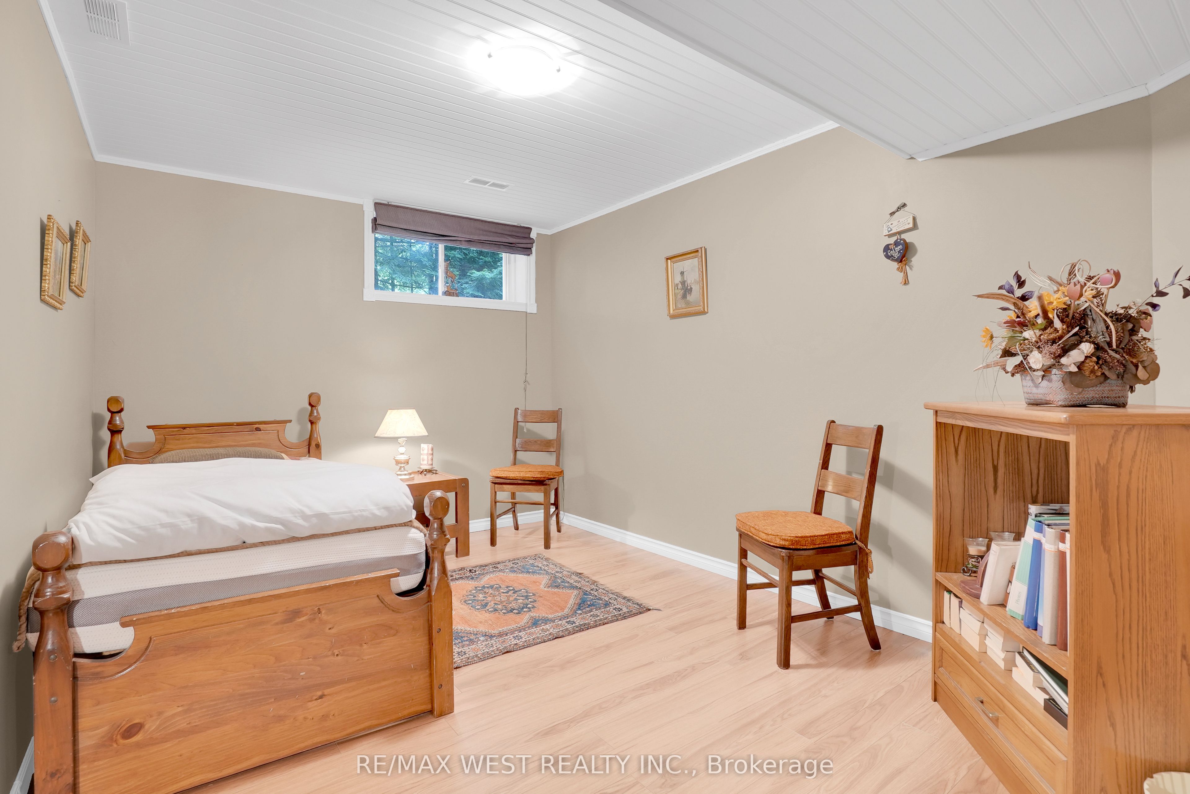20 Deerhurst Highlands Drive Property Photo 12
