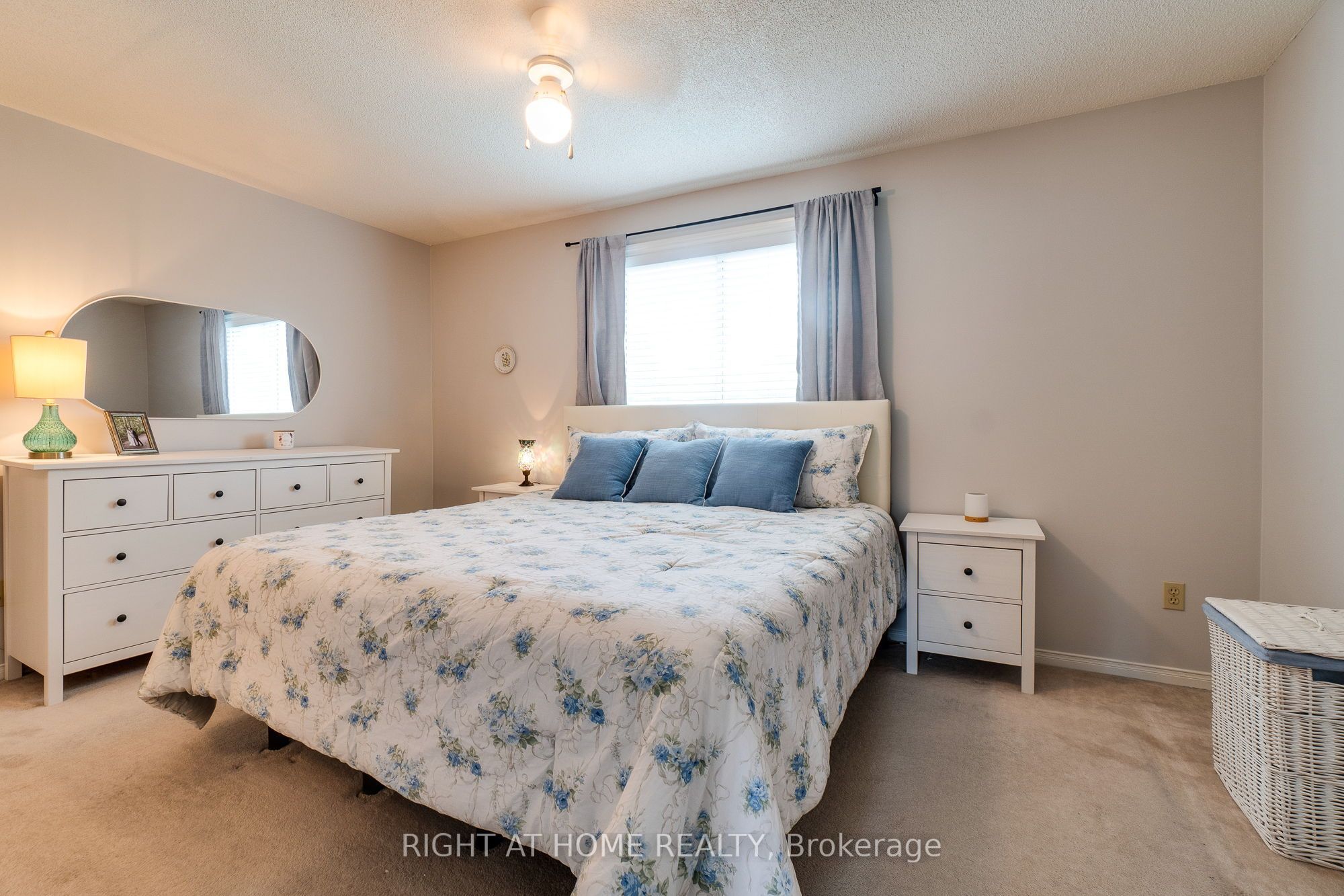 234 Philip Court W Property Photo 20