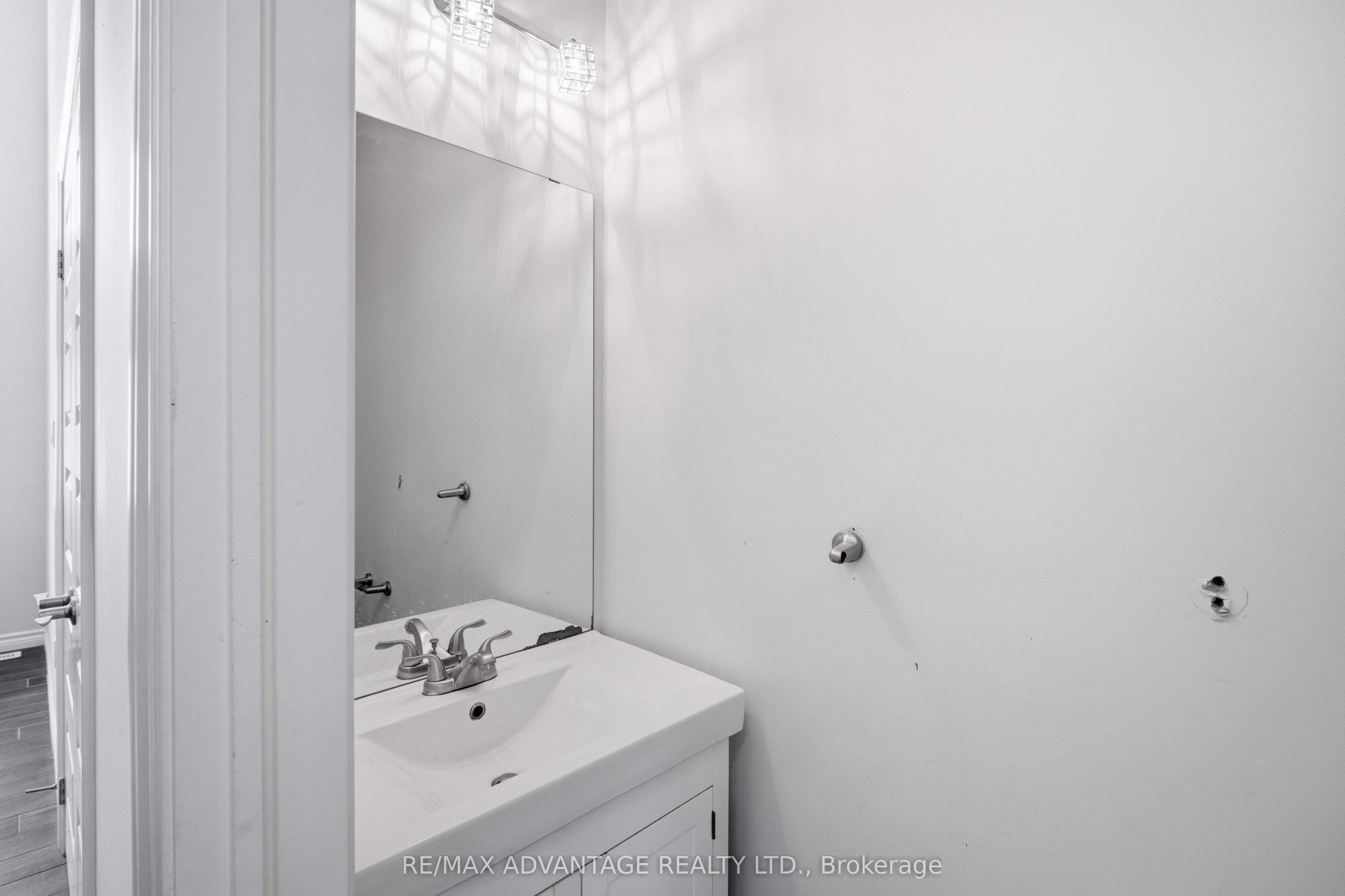 3091 Tokala Trail Property Photo 4
