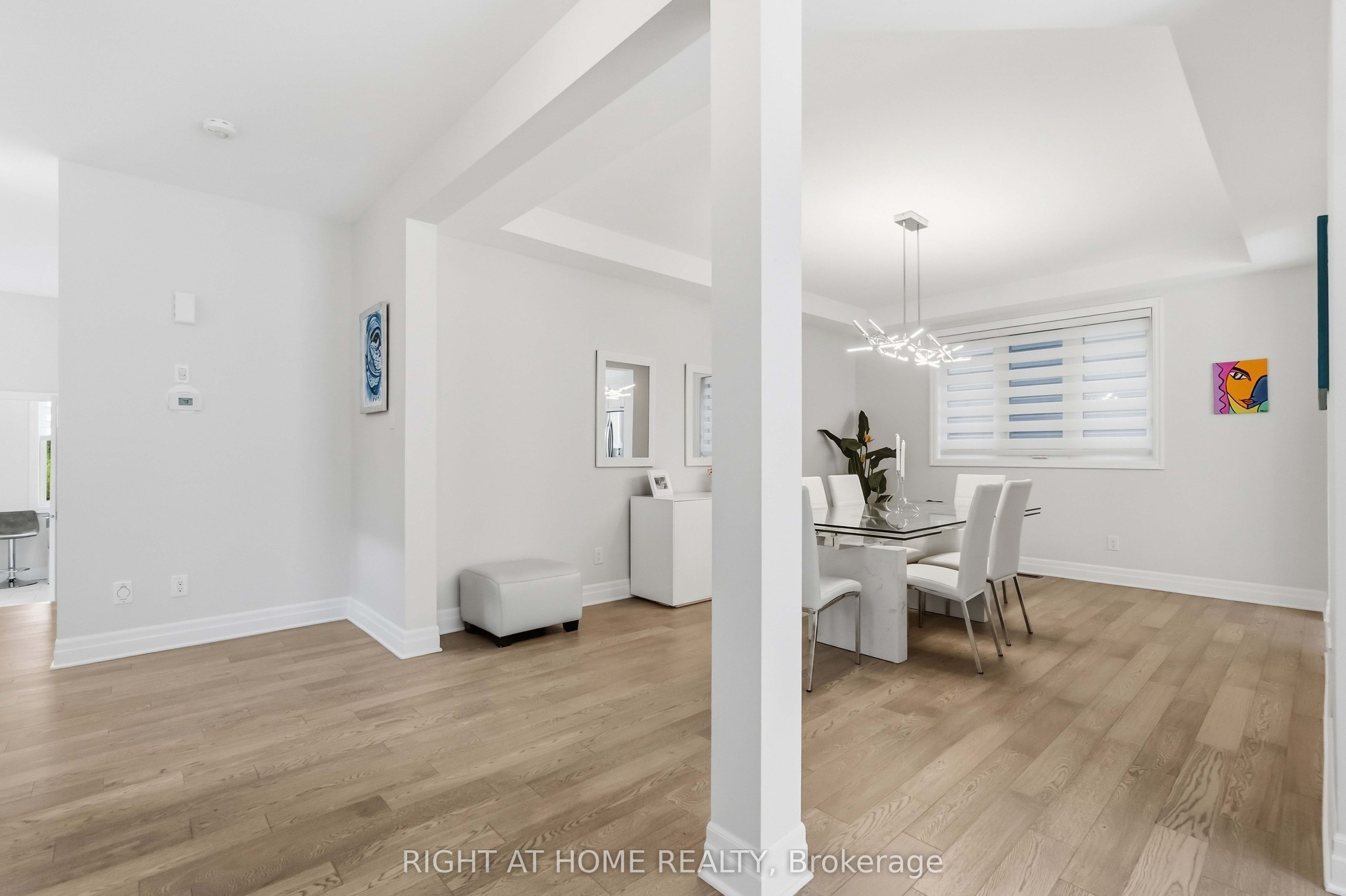 35 Hawks Landing Crescent Property Photo 10