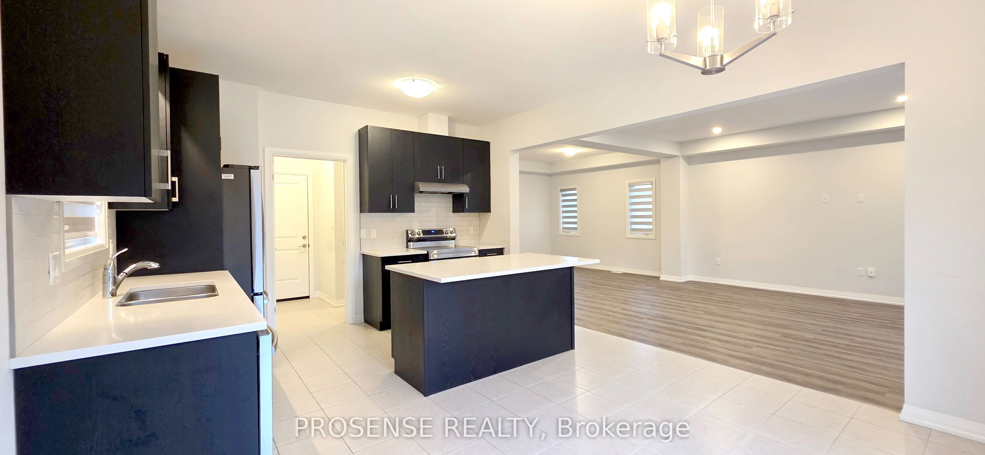 15 Samuel Avenue Property Photo 16