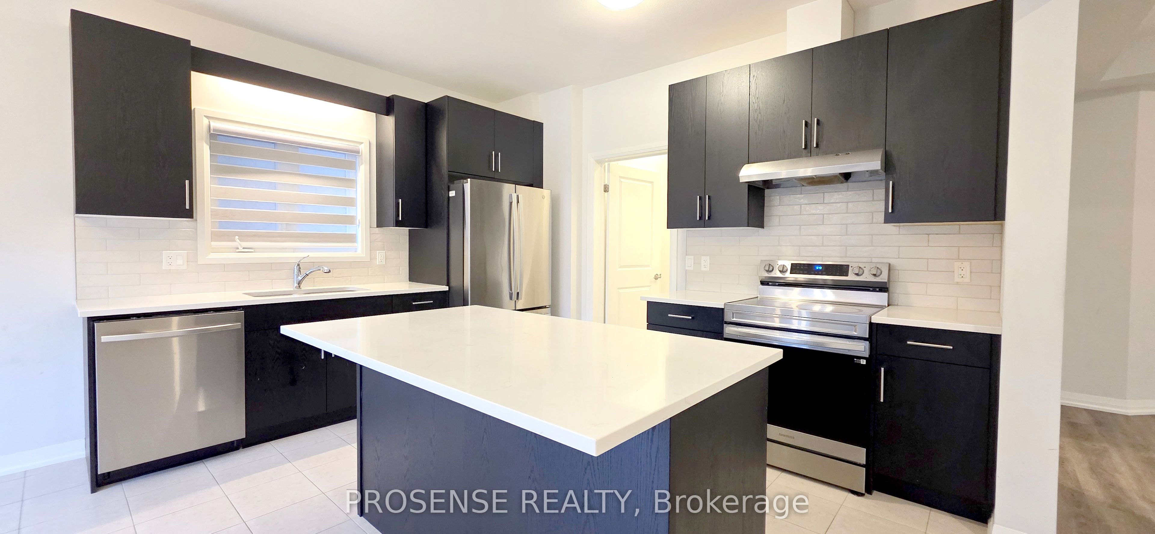 15 Samuel Avenue Property Photo 20