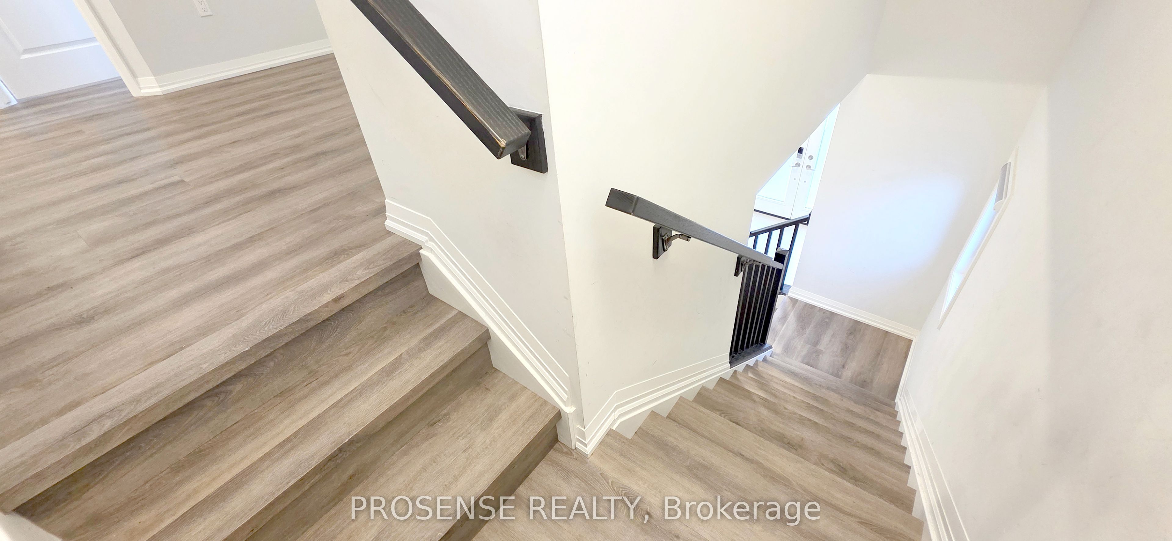 15 Samuel Avenue Property Photo 22