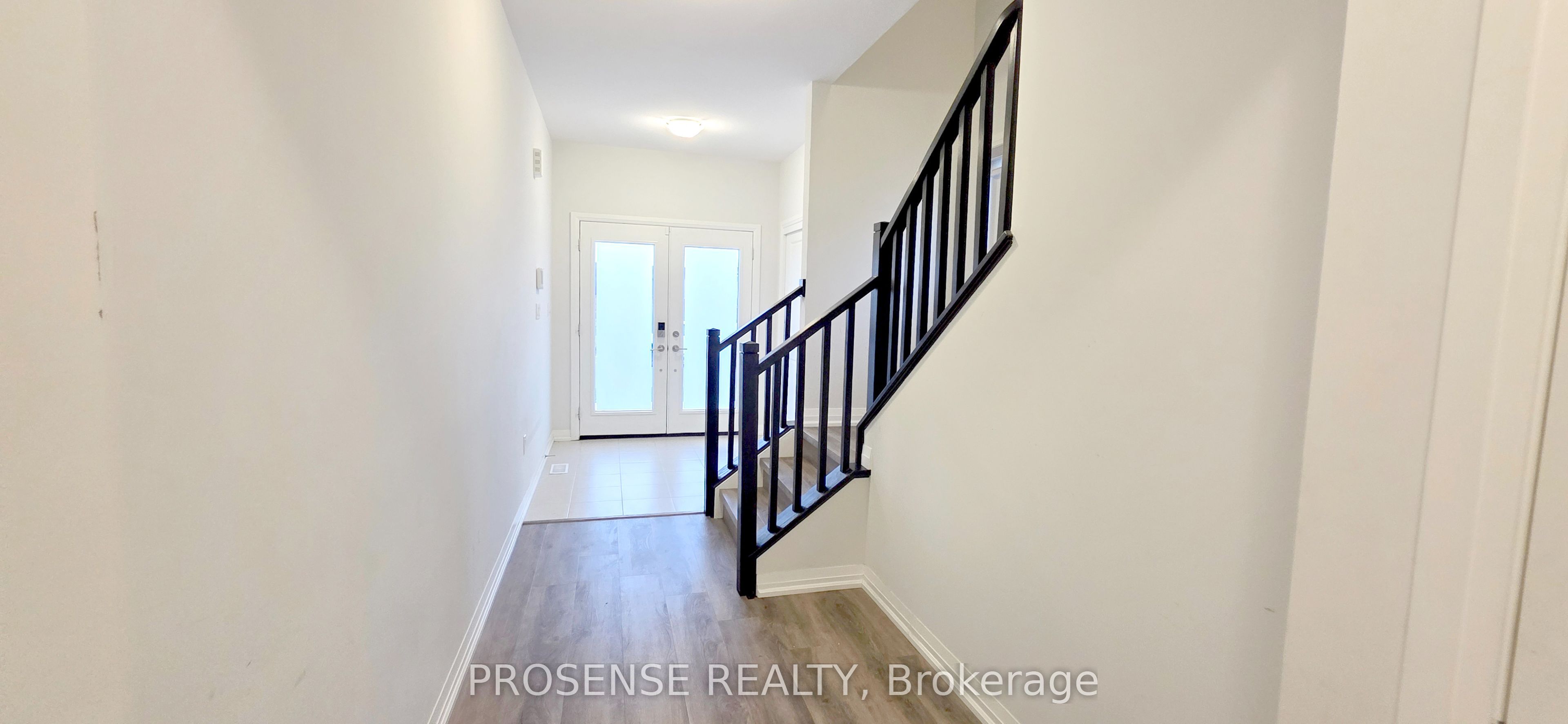 15 Samuel Avenue Property Photo 23