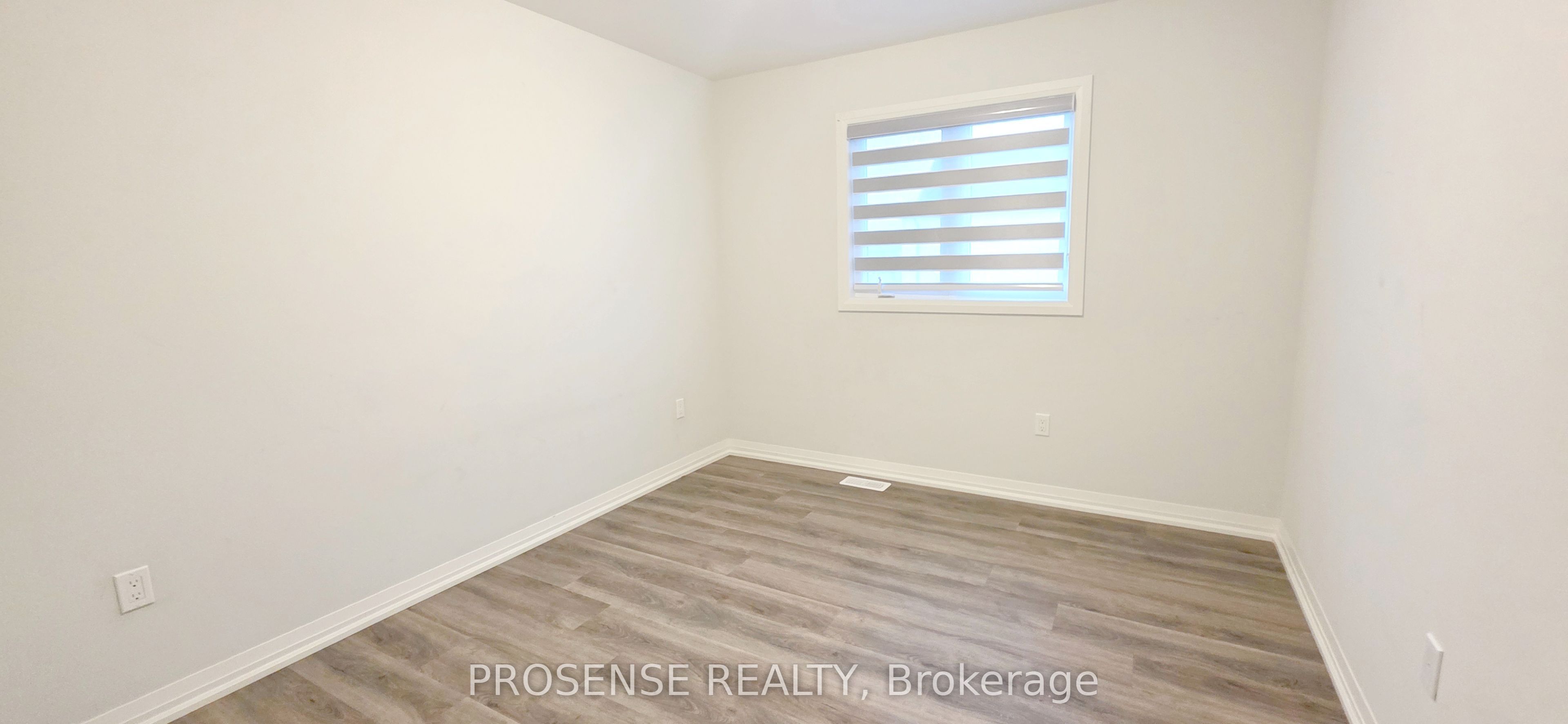 15 Samuel Avenue Property Photo 33