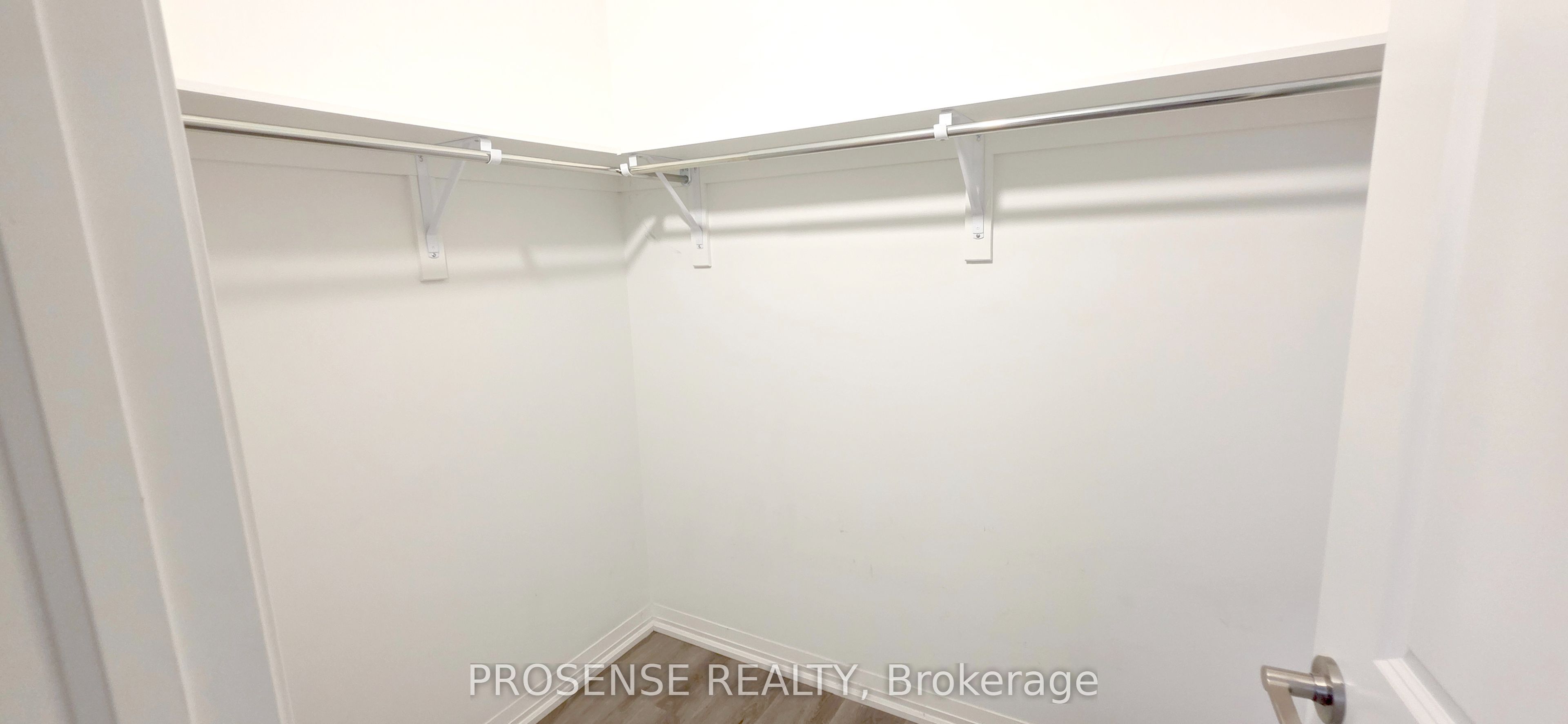 15 Samuel Avenue Property Photo 39
