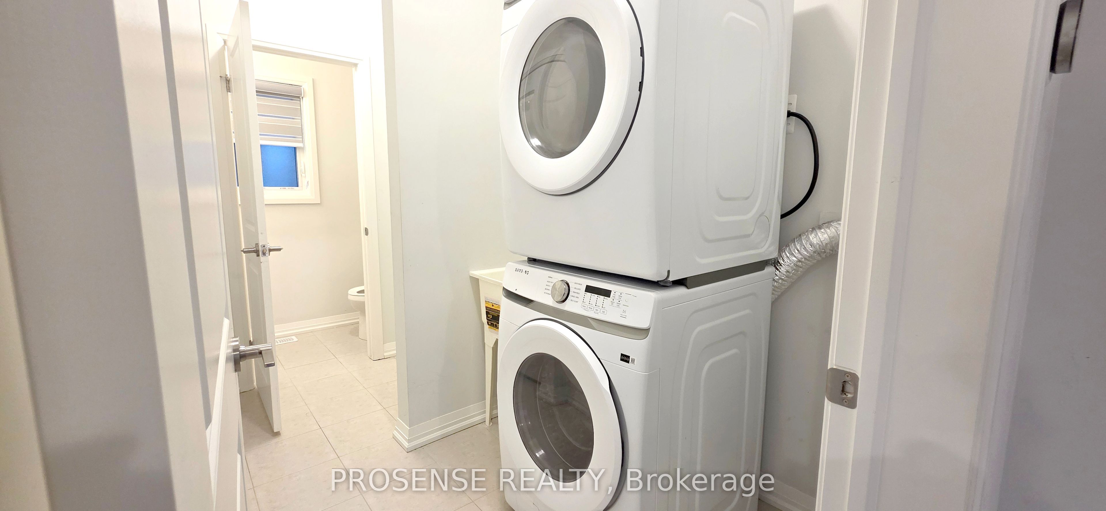 15 Samuel Avenue Property Photo 48